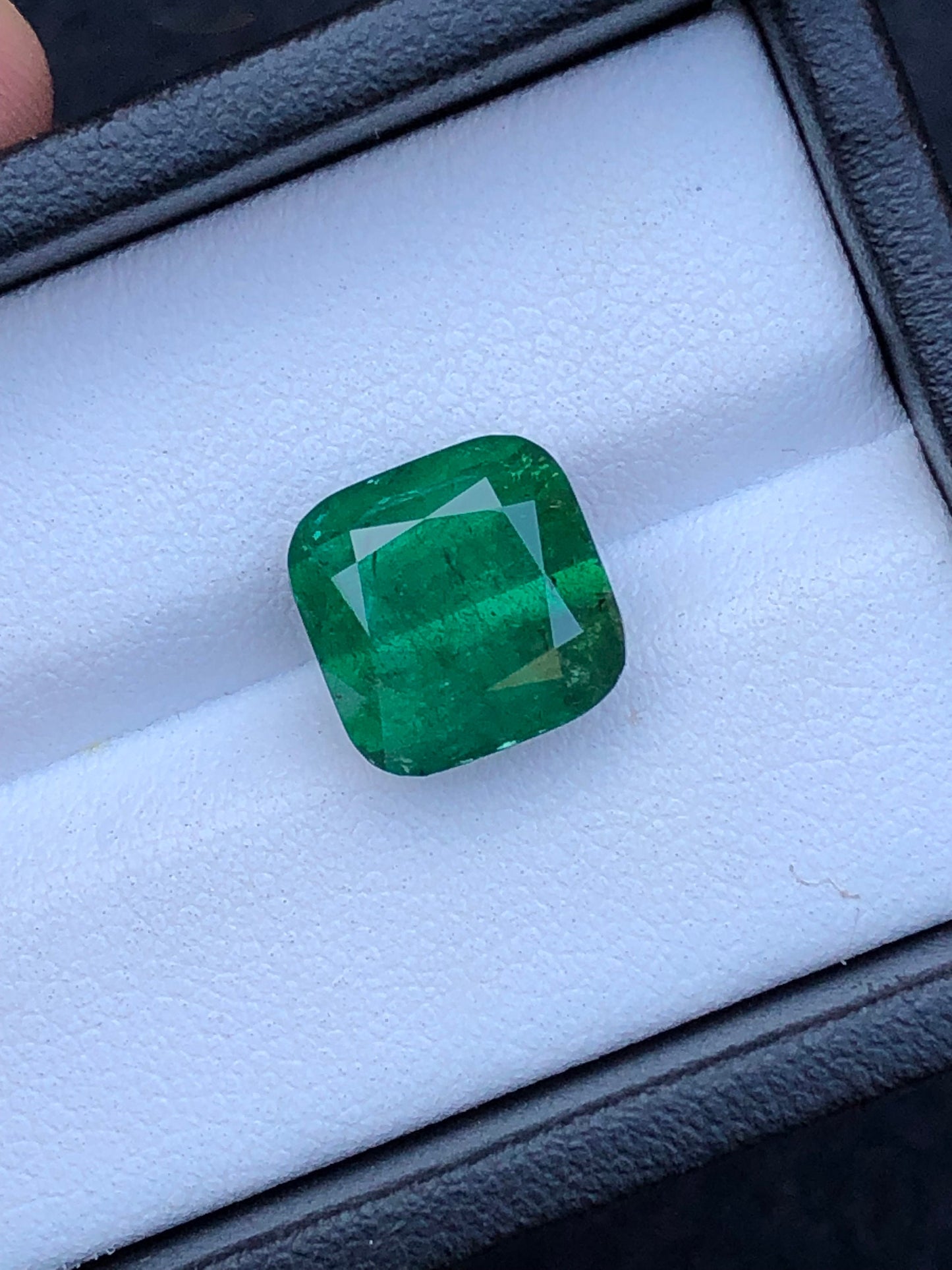Green tourmaline 6.95 carat