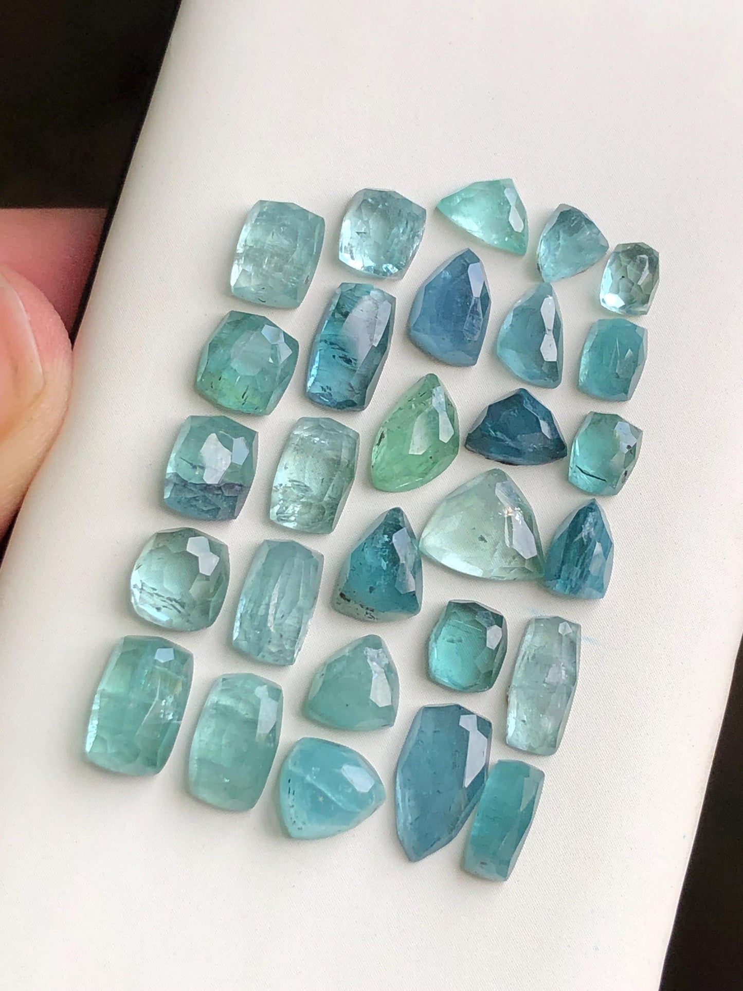 31 carats Tourmaline rose cuts lot origin Afghanistan