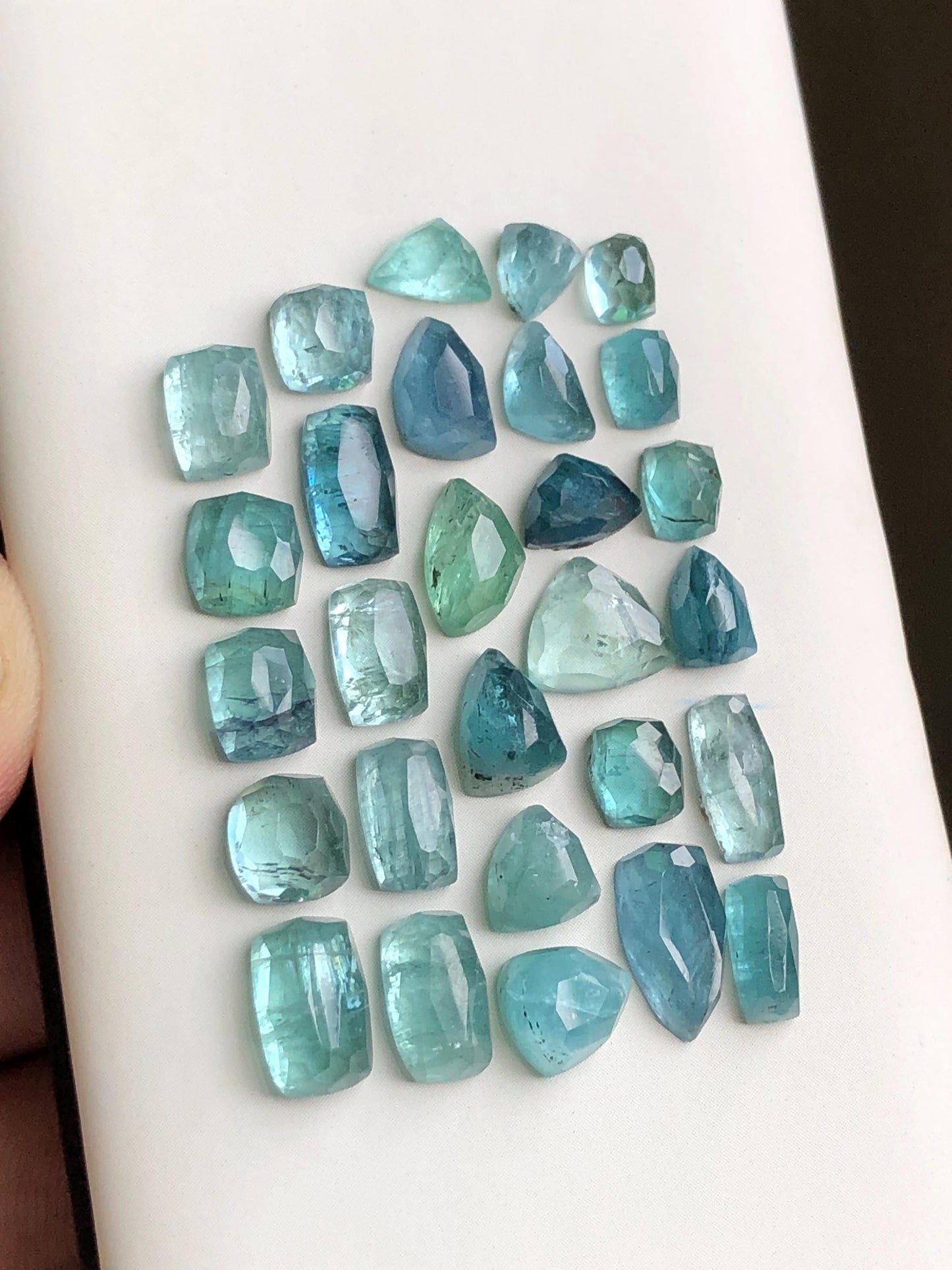 31 carats Tourmaline rose cuts lot origin Afghanistan