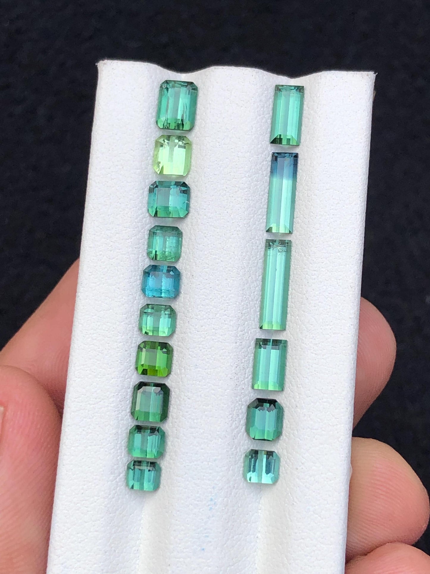 8 carats Green faceted tourmaline lot origin Afghanistan