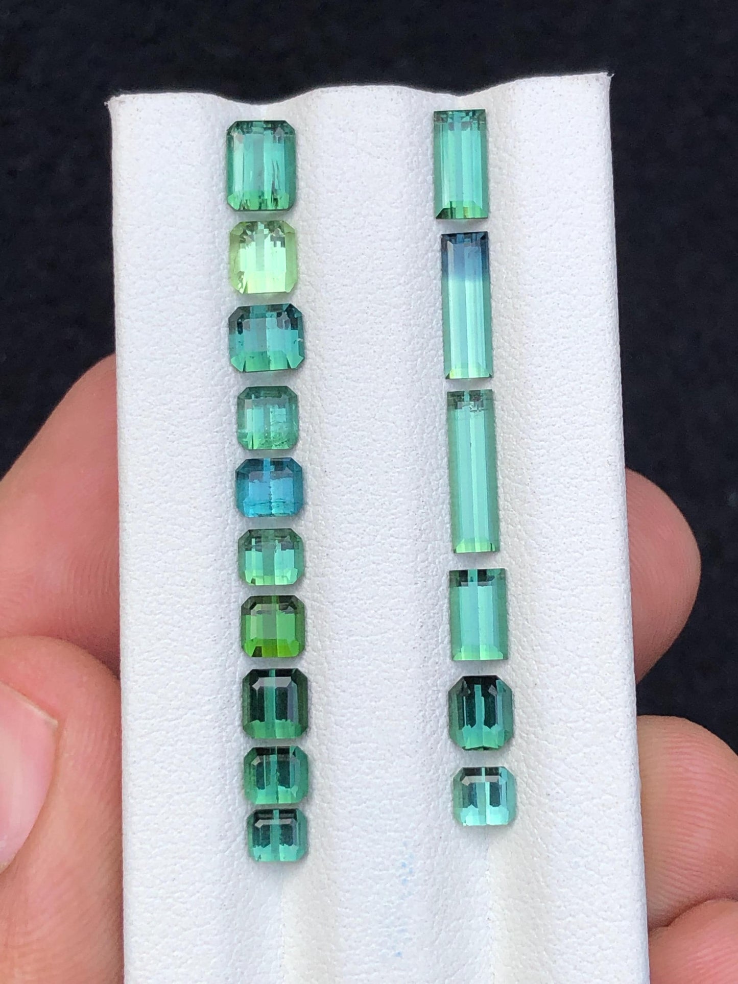 8 carats Green faceted tourmaline lot origin Afghanistan