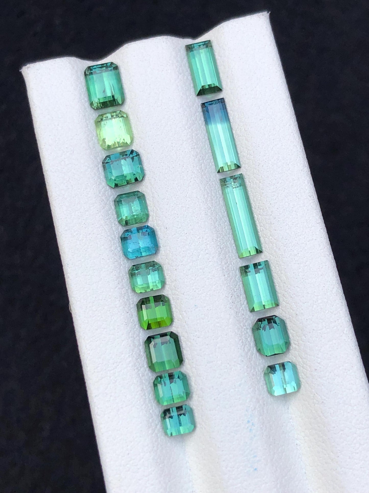 8 carats Green faceted tourmaline lot origin Afghanistan