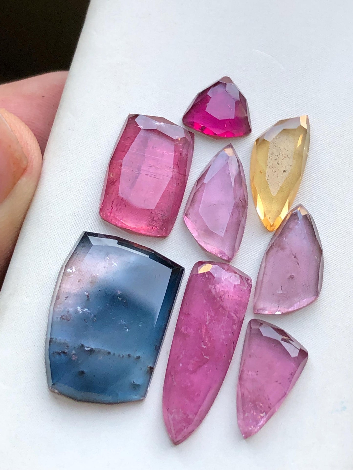 31.30 carats Tourmaline rose cuts lot origin Afghanistan
