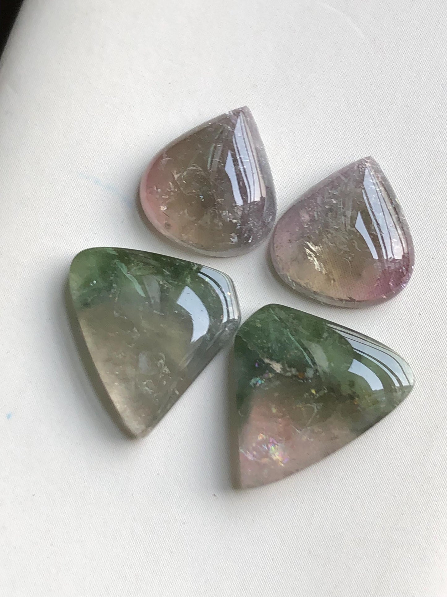 18 carats very beautiful natural tourmaline pairs smaller pair:11.5mm longer pair14mm