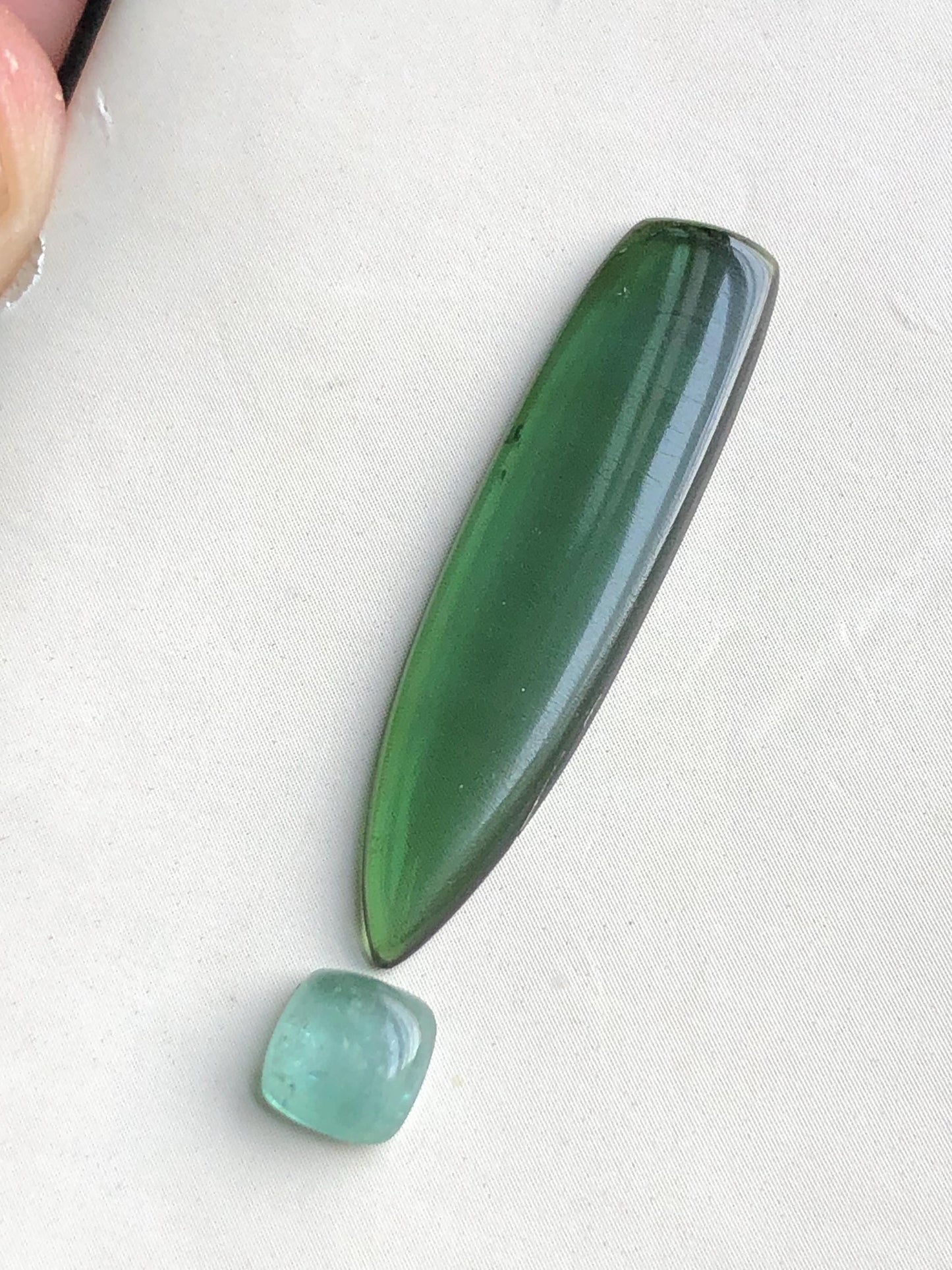 6.90 carats drop shape long tourmaline cabochons perfect for pendant ,pendant,tourmaline pendant,tourmaline jewellery,tourmaline necklace