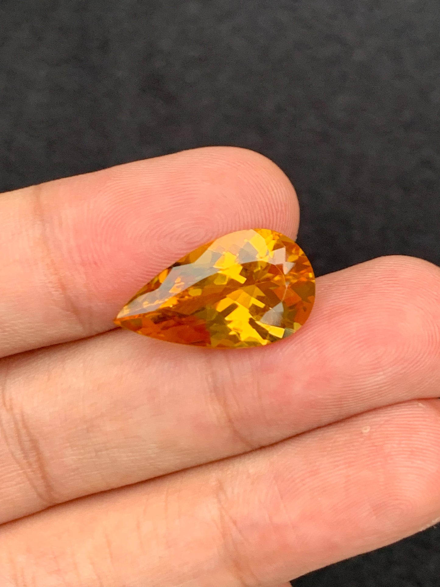 Golden Beryl Cabochon 8.10 ct - Drop Shape Gem for Pendant Jewelry