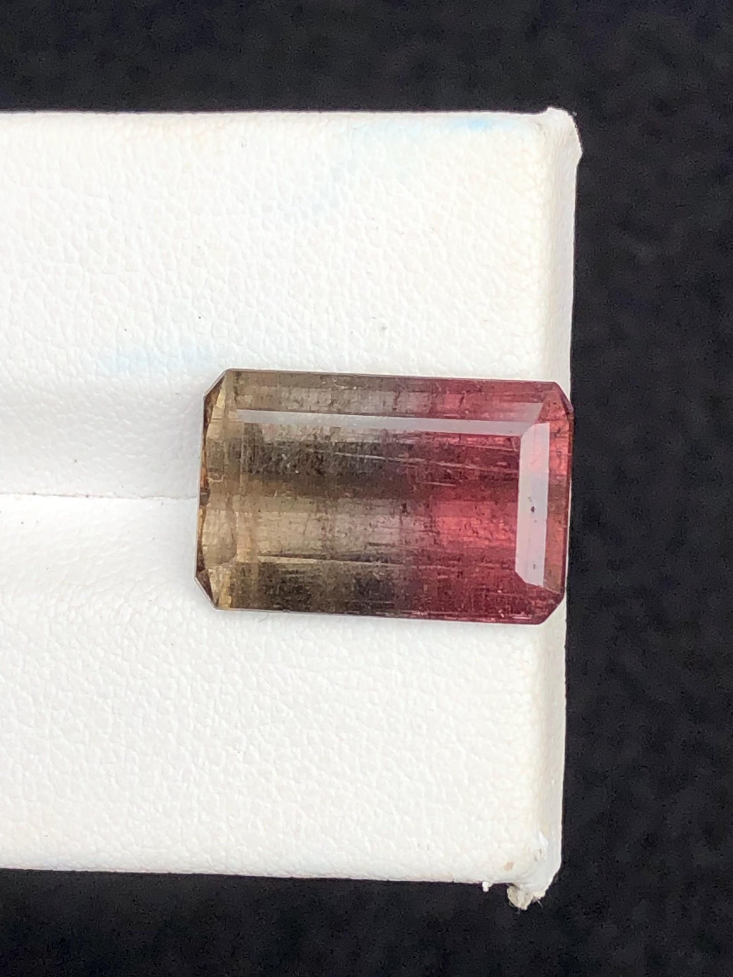 Bi Colour Tourmaline Faceted 9.50 ct - Natural Gemstone for Jewelry