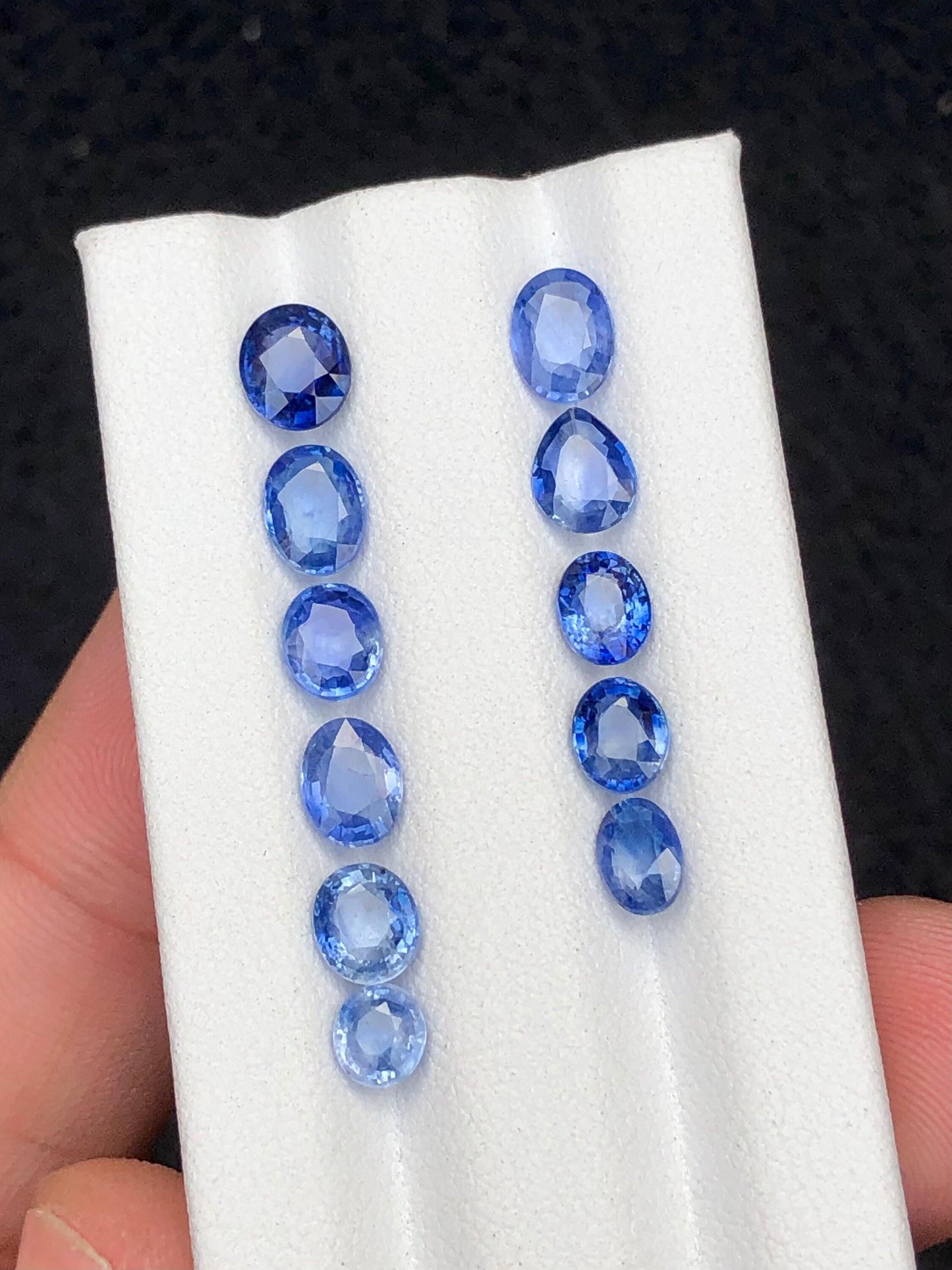 Sapphire Faceted Lot 8.10 ct - Loose Gemstone Parcel