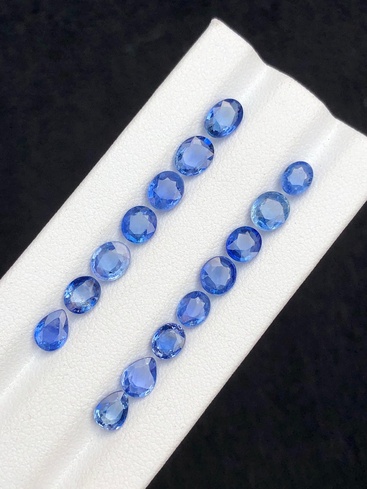 Sapphire Faceted Lot 10.20 ct - Loose Gemstone Parcel