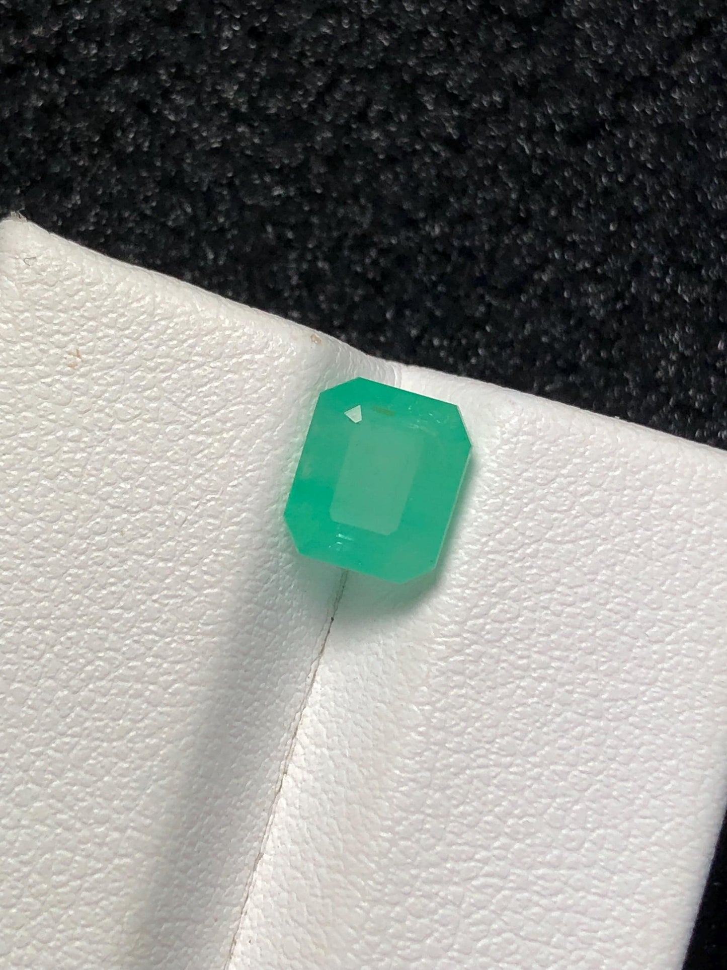 Emerald Faceted 1.85 ct - Panjsher Mine Afghanistan