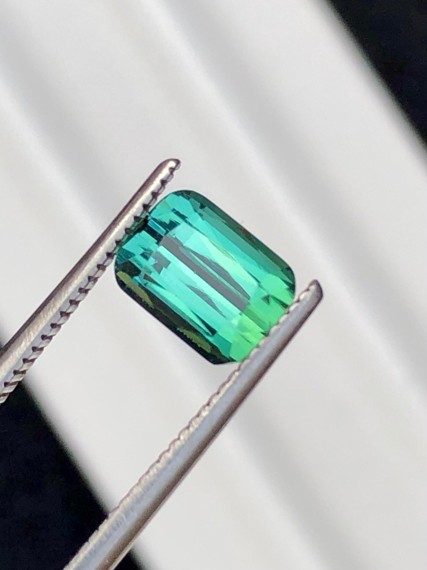 Blue Green Tourmaline Faceted 1.30 ct - Calibrated Ring Size