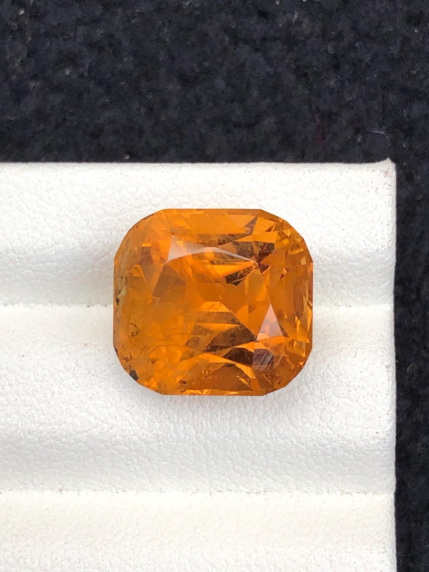 Peach Tourmaline Faceted 12 ct - Pendant Jewelry Highlight