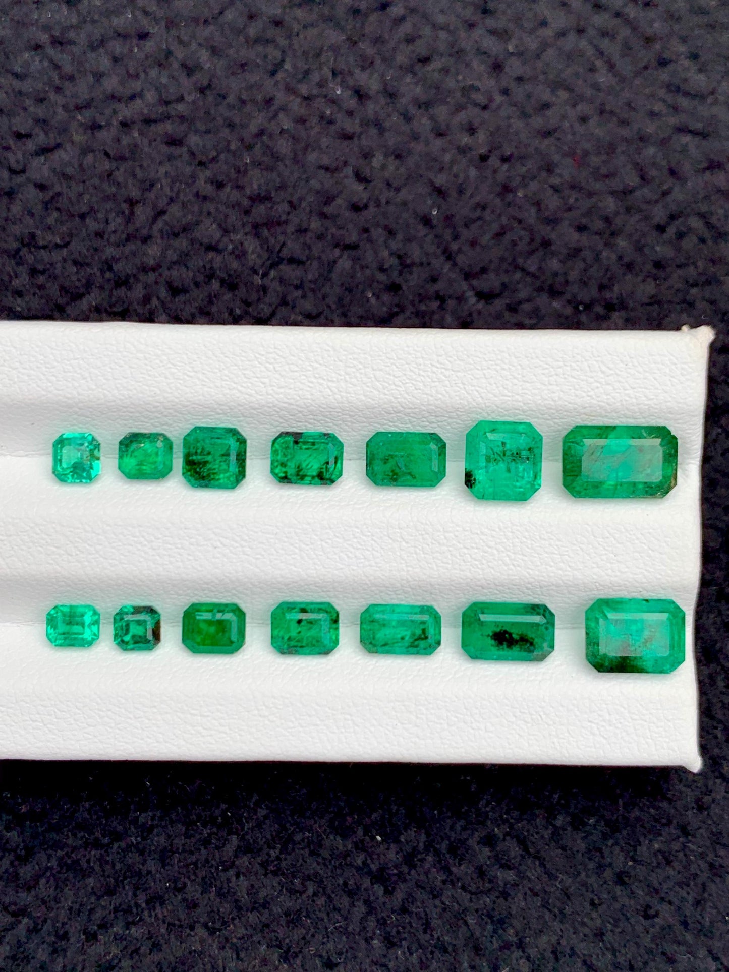 Emerald Faceted 10.50 ct - Swat Mines Engagement Jewelry