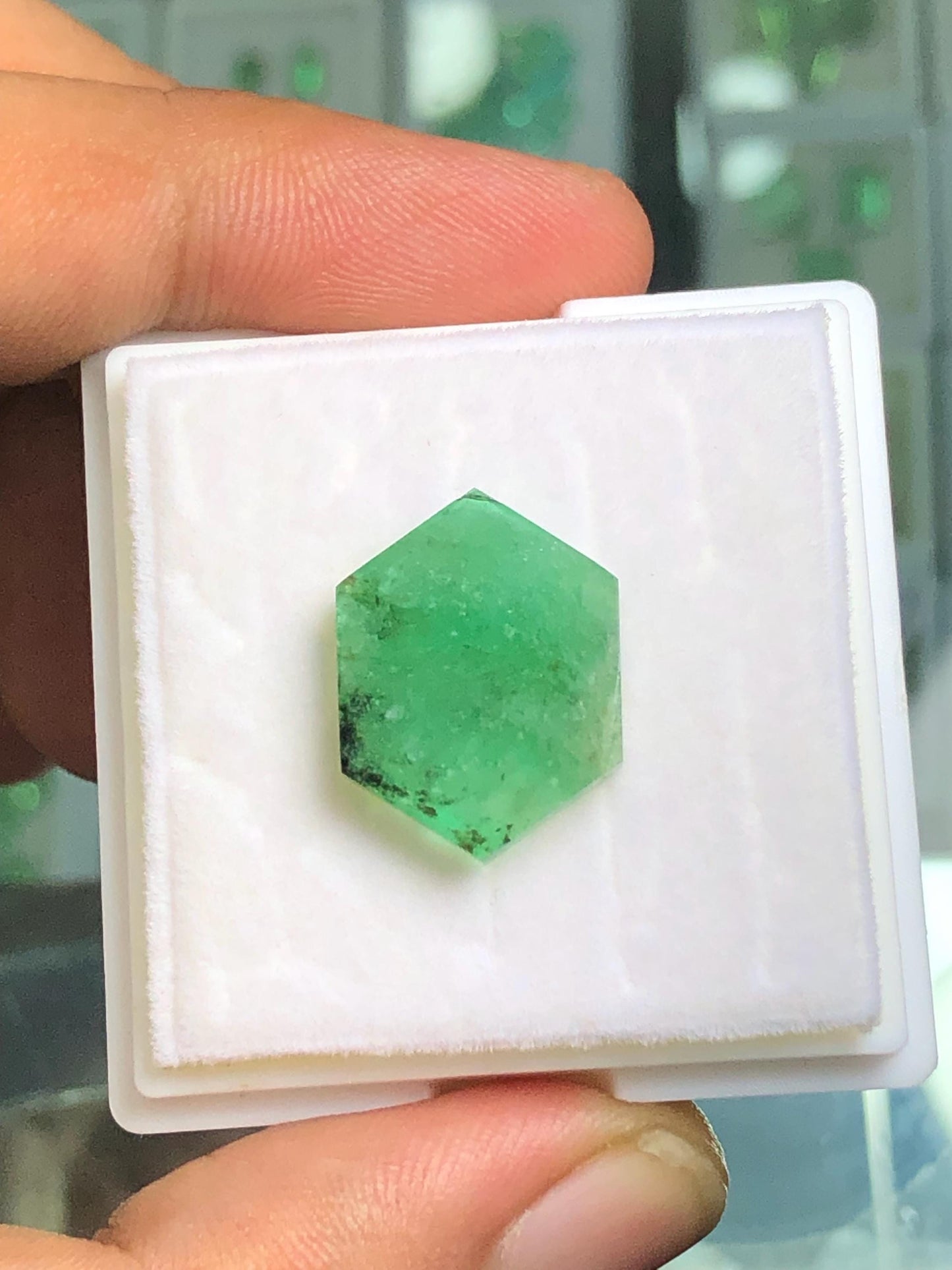 Emerald Slice 7.95 ct - Panjsher Mines Specimen