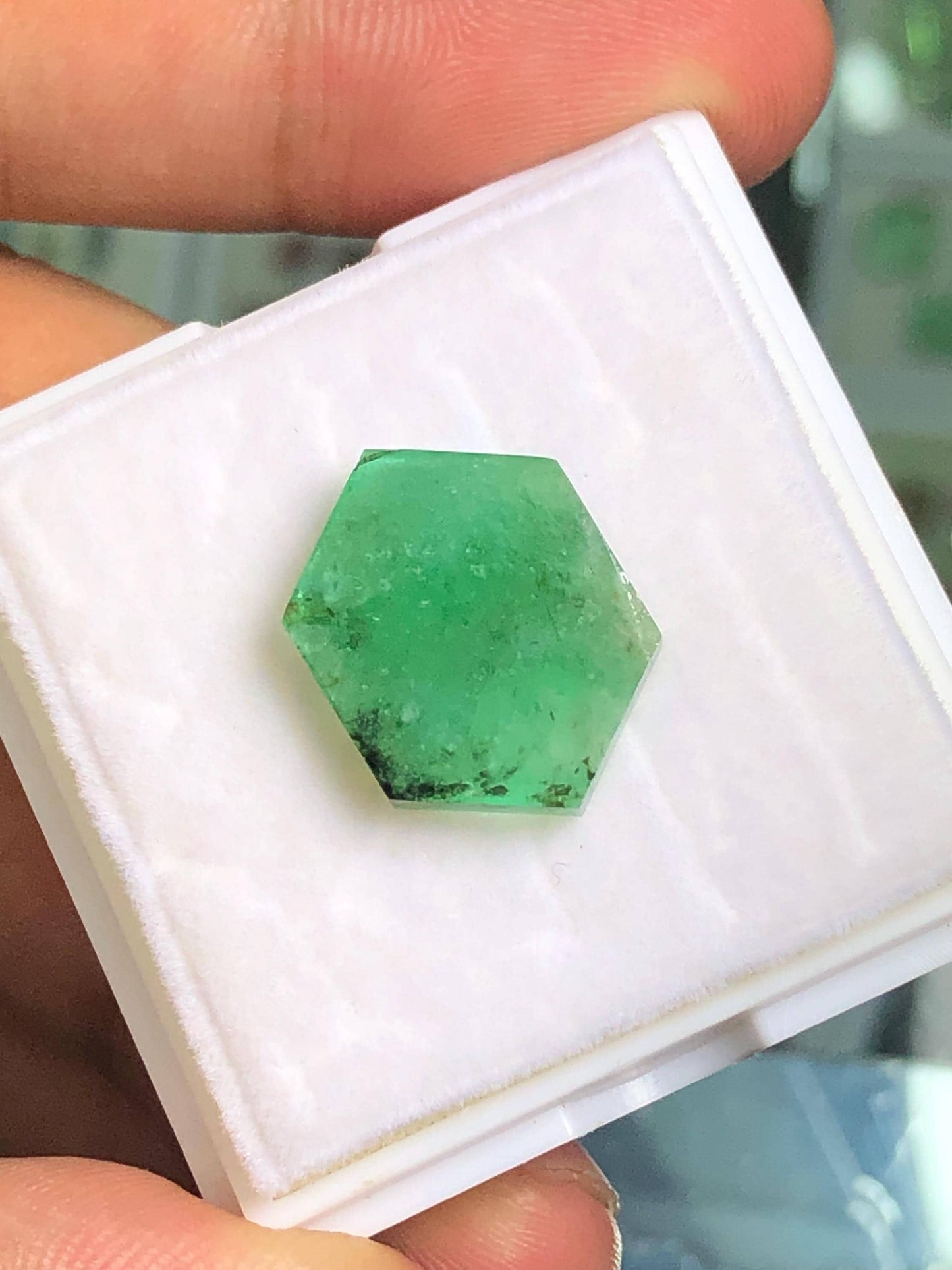 Emerald Slice 7.95 ct - Panjsher Mines Specimen