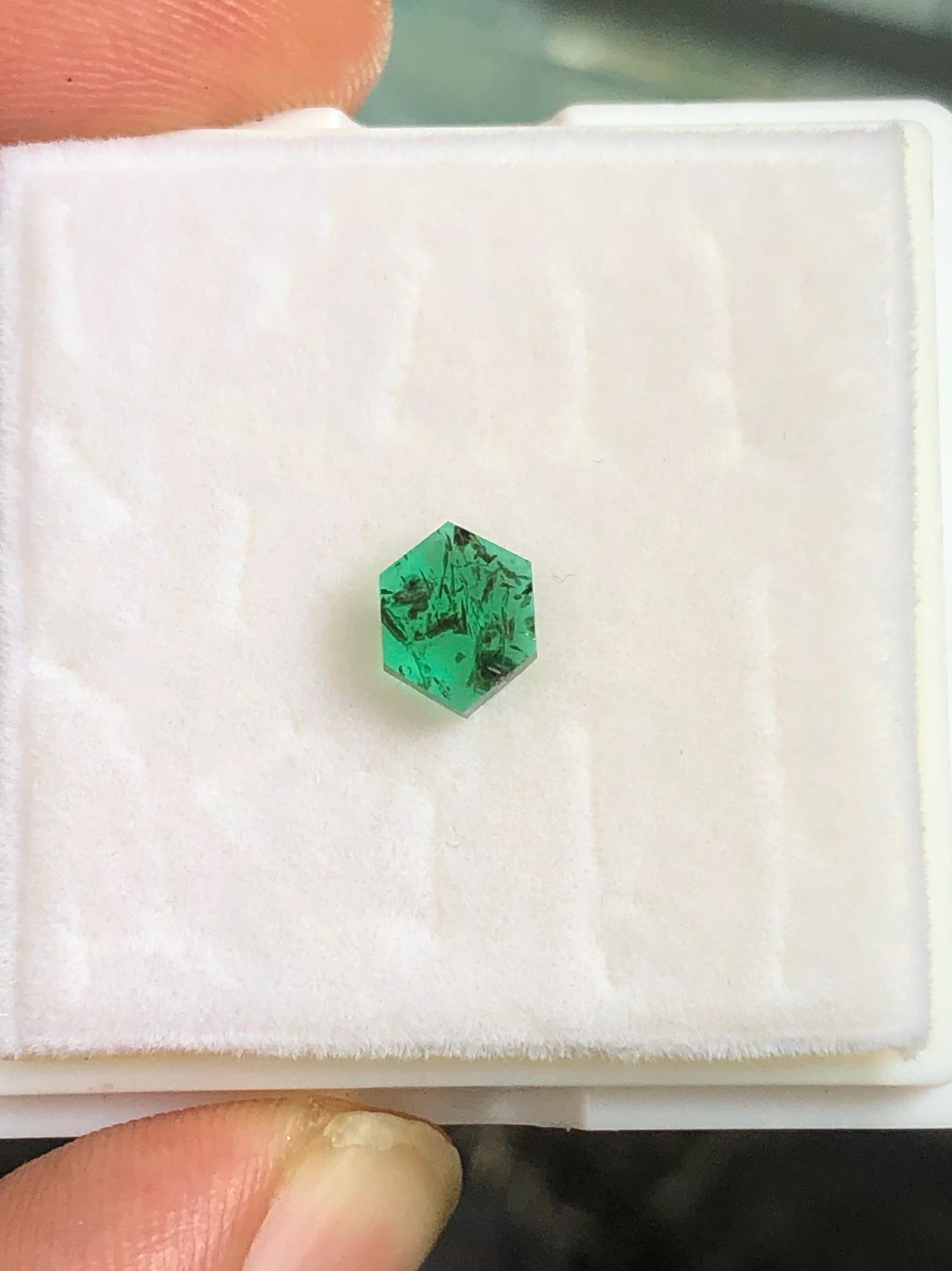 Emerald Slice 0.85 ct - Panjsher Mines Specimen
