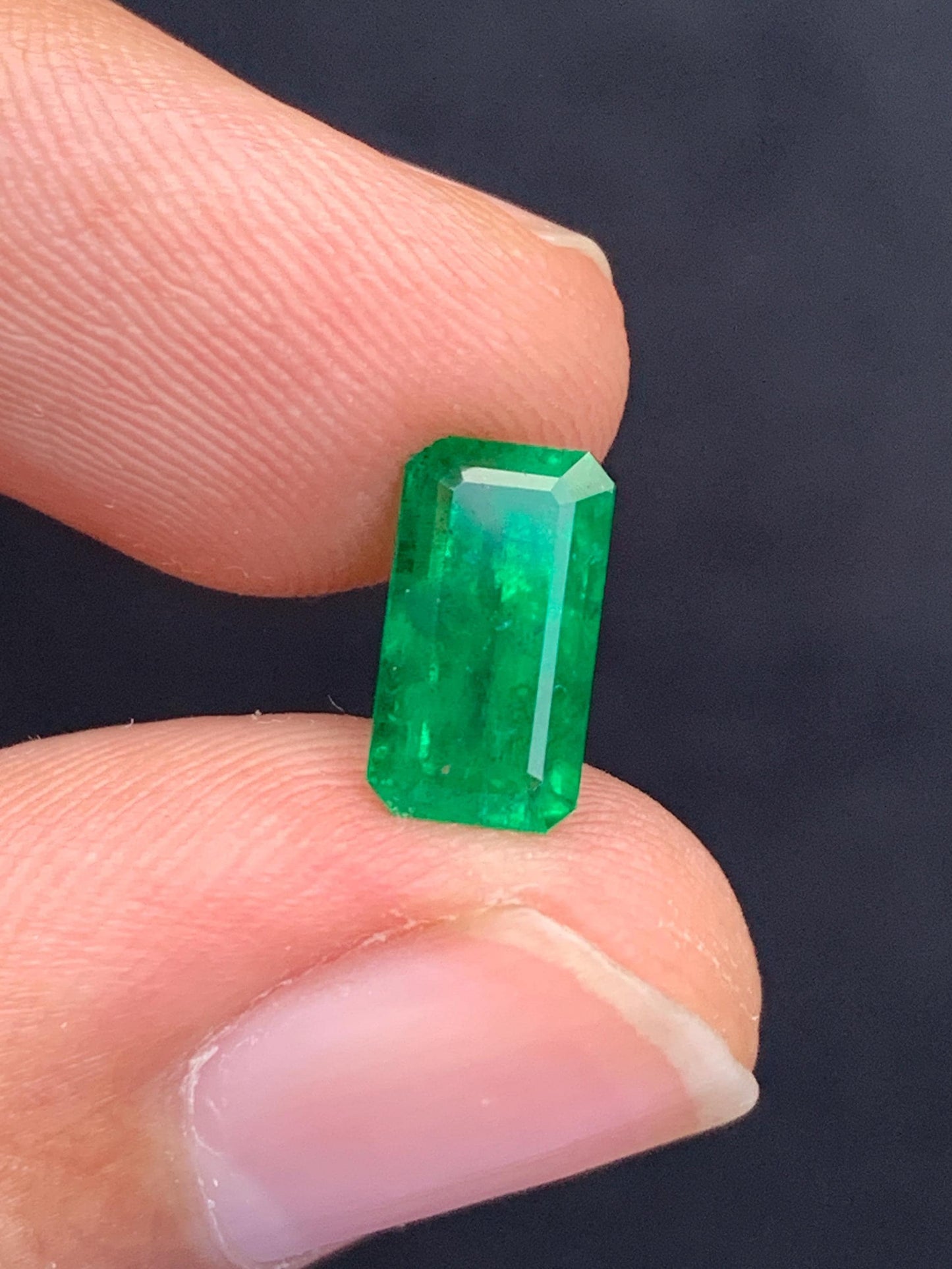 Emerald Faceted 1.90 ct - Natural Swat Mine Emerald