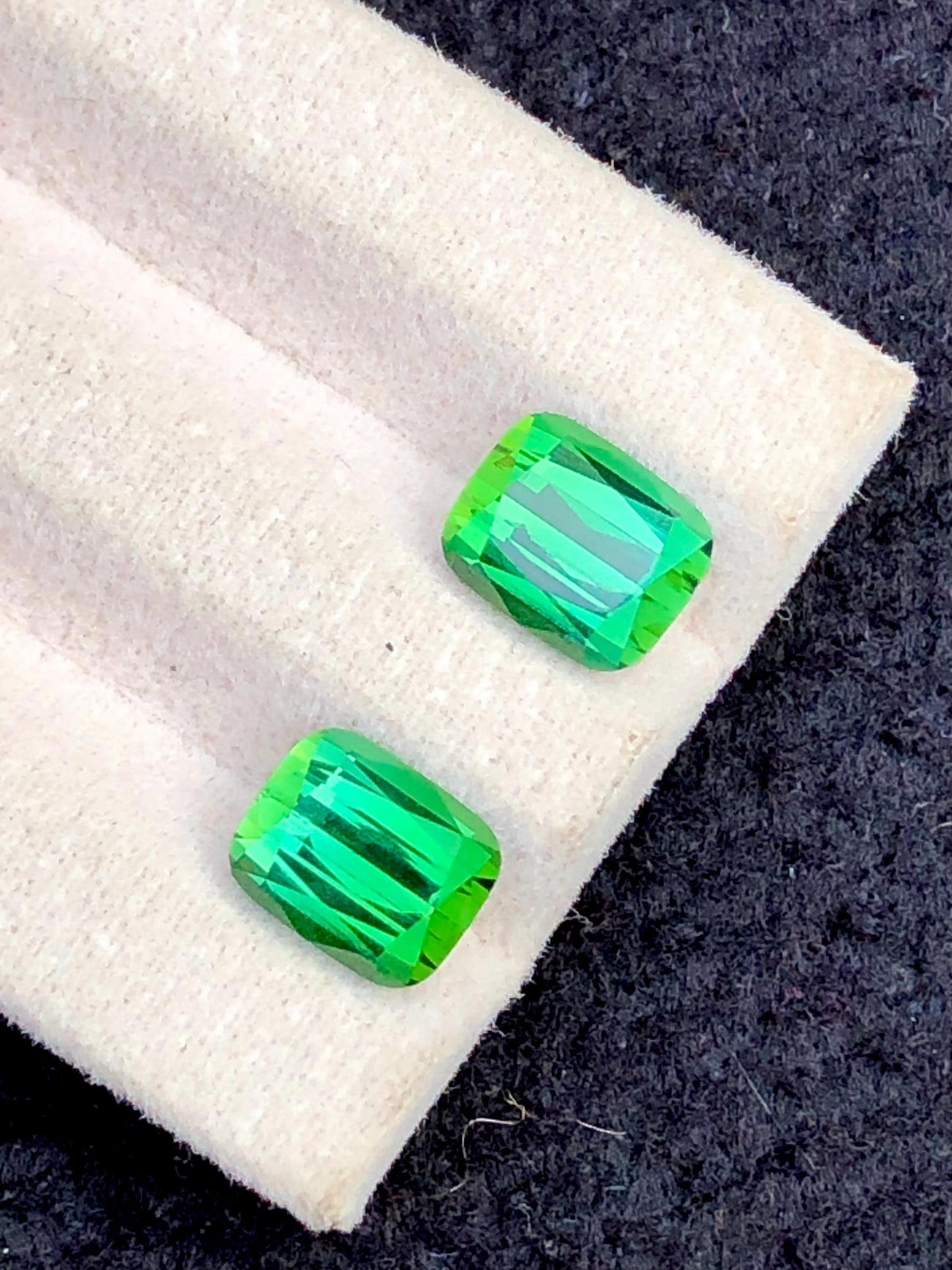 Green Tourmaline Pair 5.45 ct - Matching Stones for Jewelry Designers
