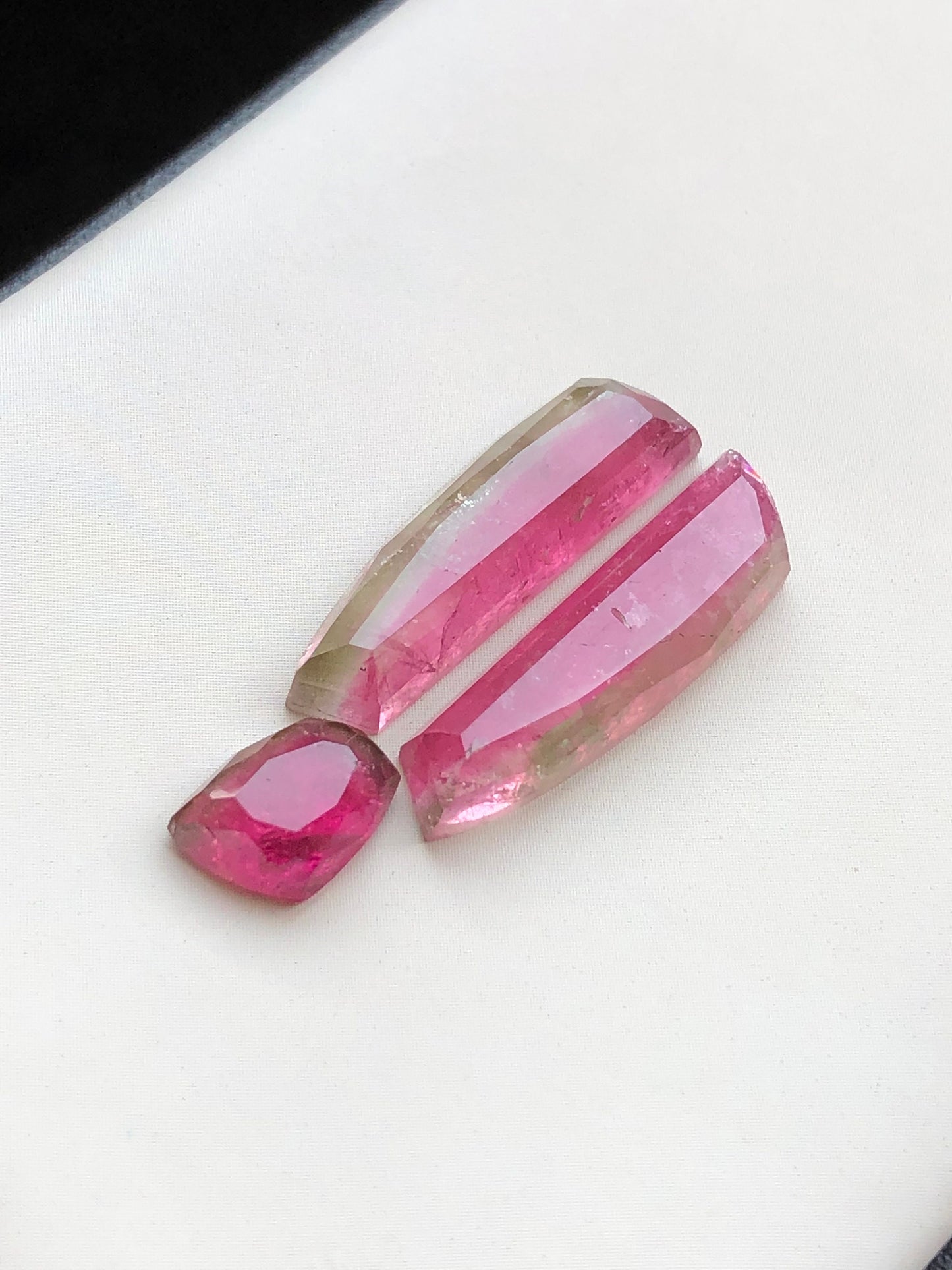 15.30 carat very beautiful natural tourmaline pair set available for sale