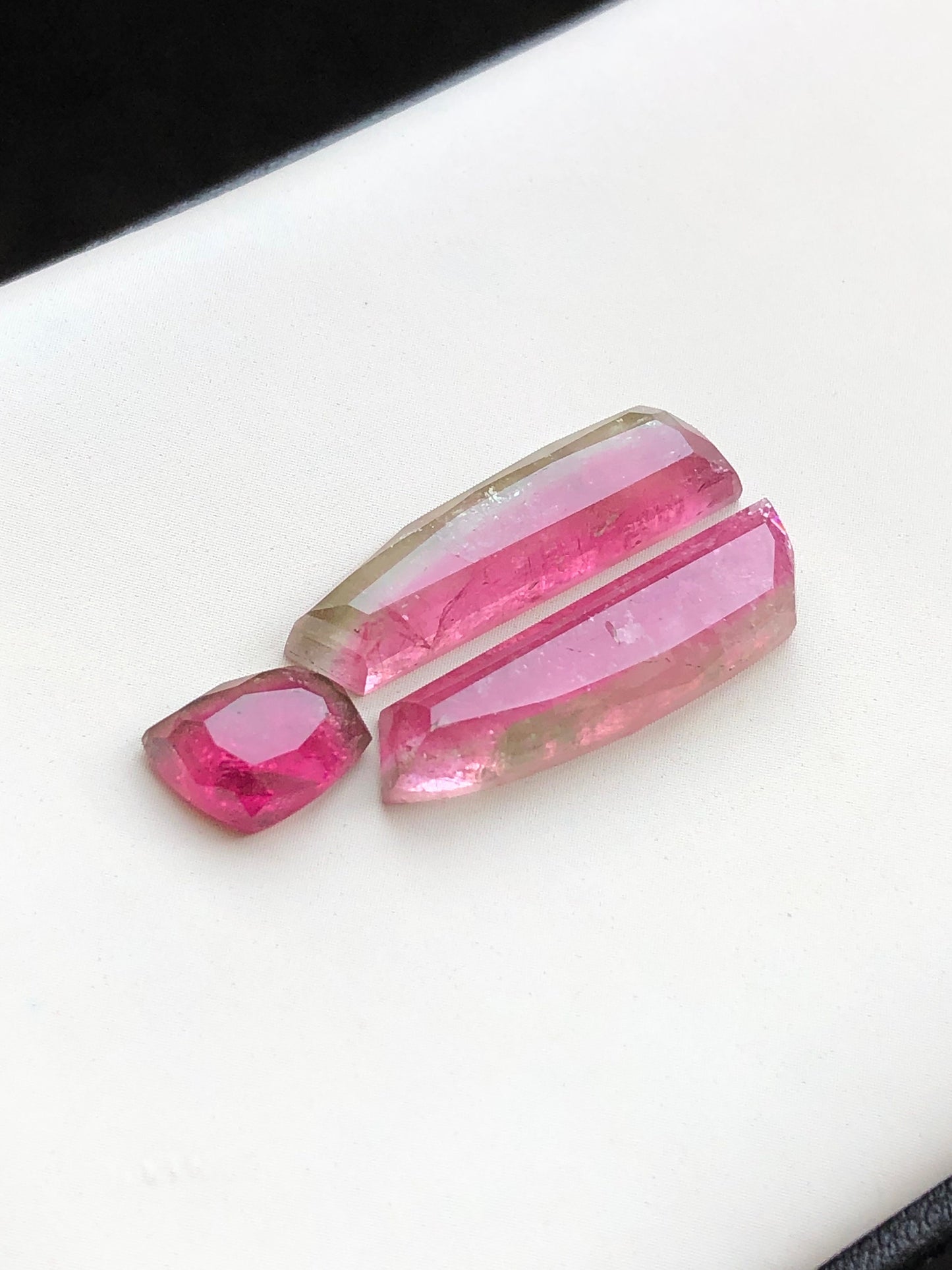 15.30 carat very beautiful natural tourmaline pair set available for sale