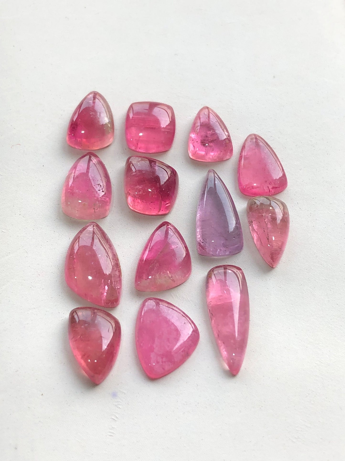 Pink tourmaline cabochons flat back 28.20 carats