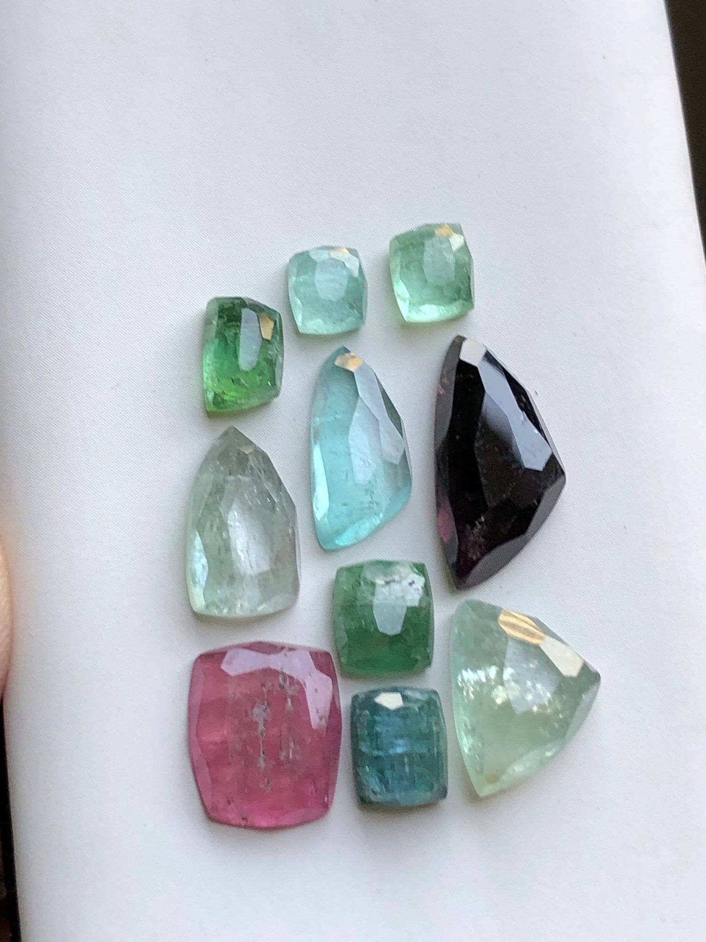 Multi tourmaline rose cut lot 26 carats