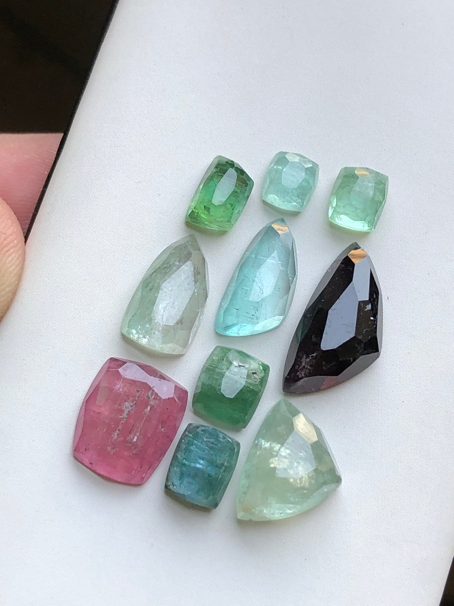 Multi tourmaline rose cut lot 26 carats
