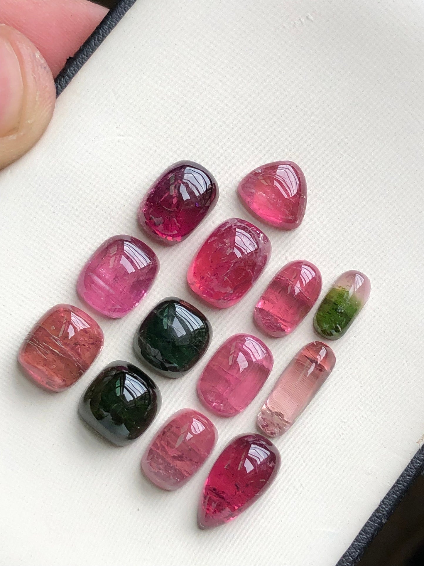 Natural pink tourmaline cabochons lot 40.50 carats