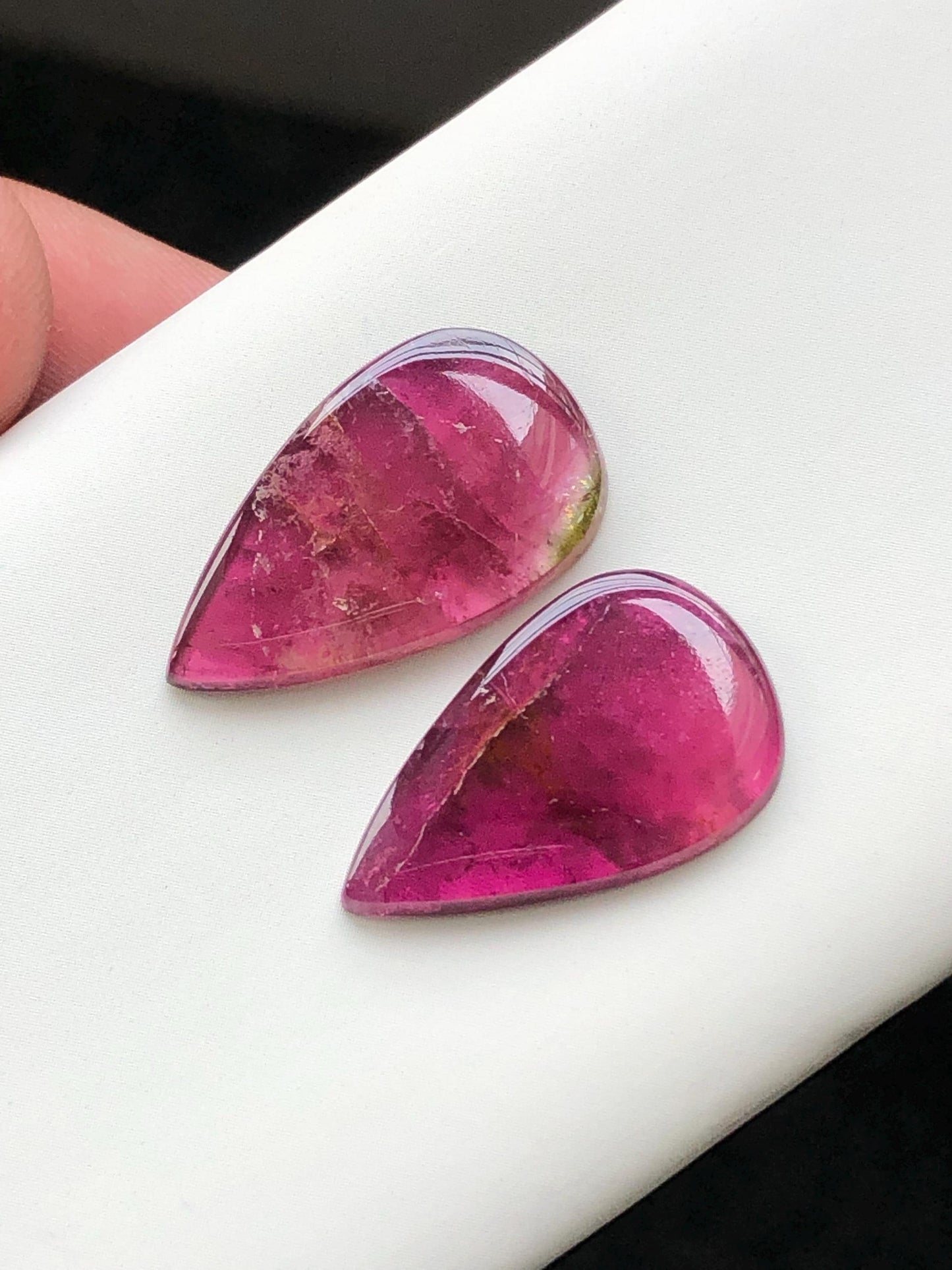17.20 carats tourmaline pair