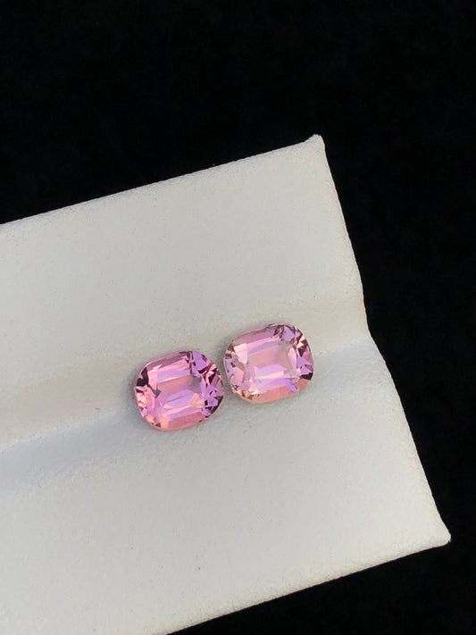 Pink tourmaline pair natural 2.50 carats cushion cut loose gemstone perfect for earrings.