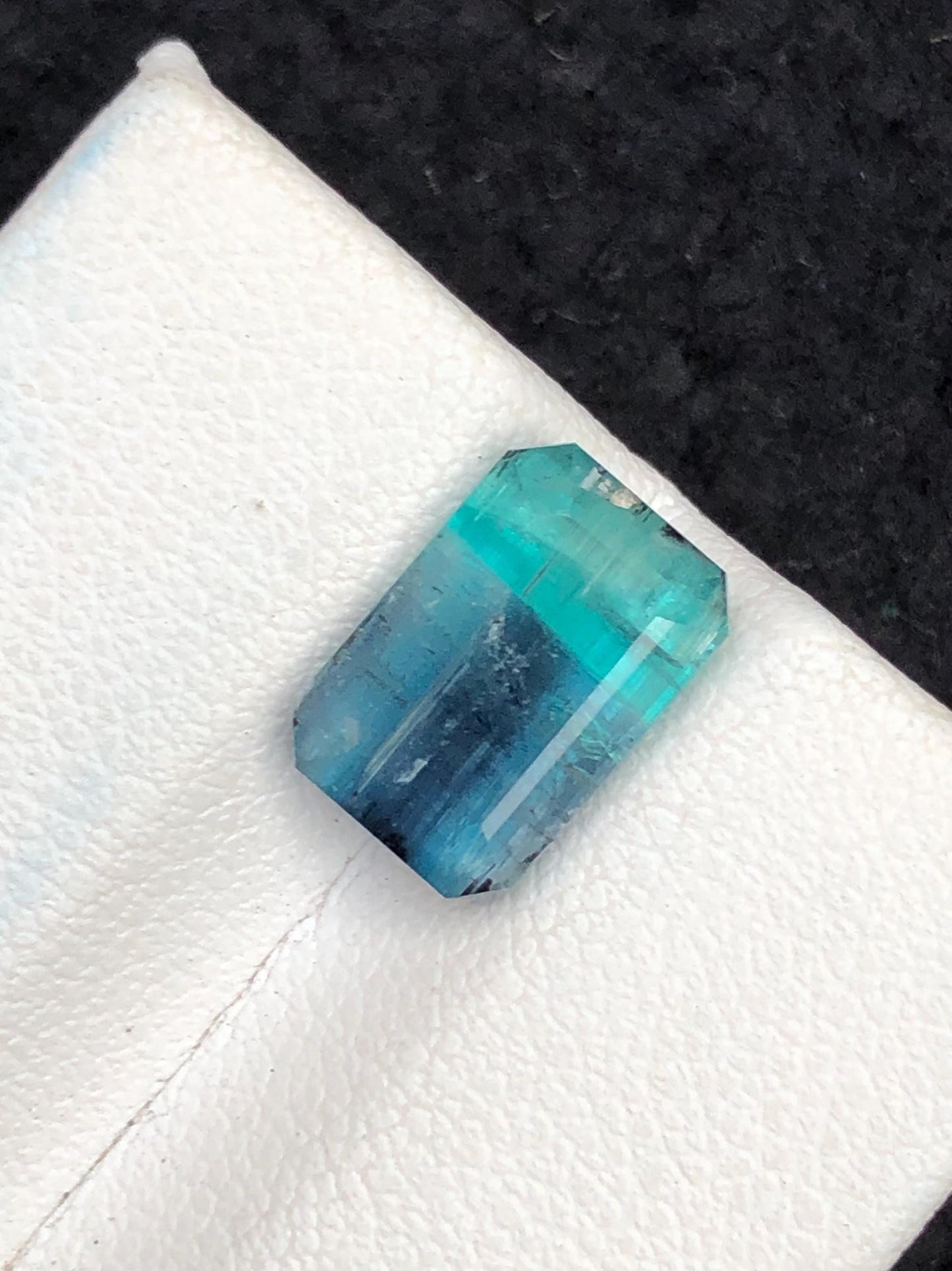 3.55 CTs unique tourmaline natural