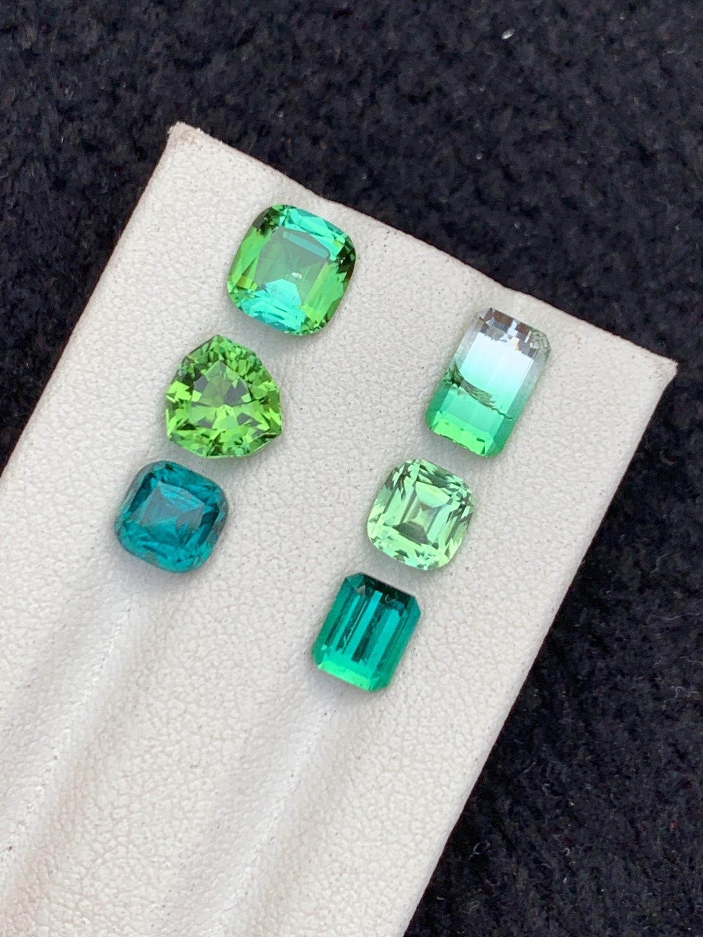 7.50 CTs blue green tourmaline lot