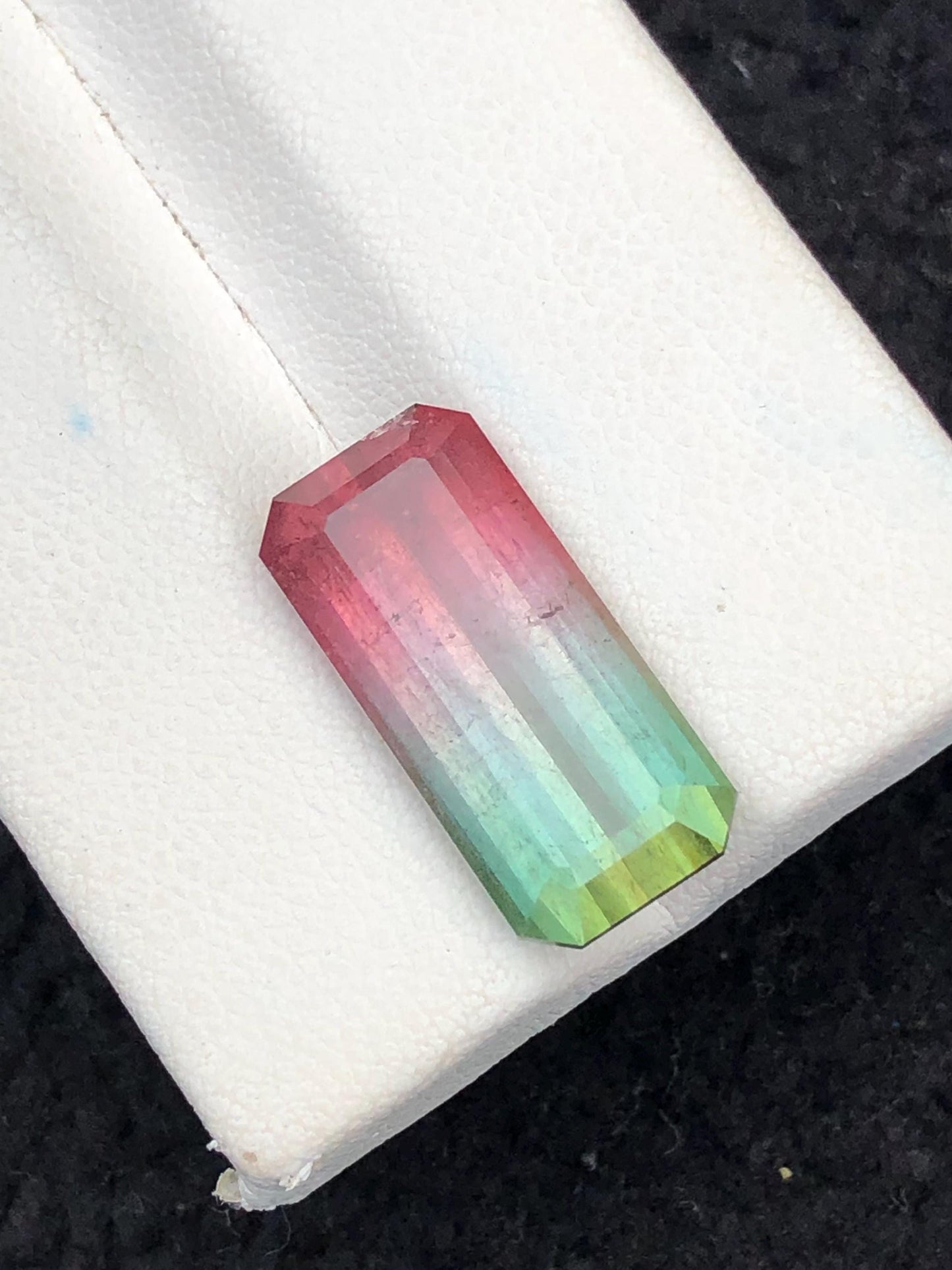 11.70 CTs watermelon tourmaline natural