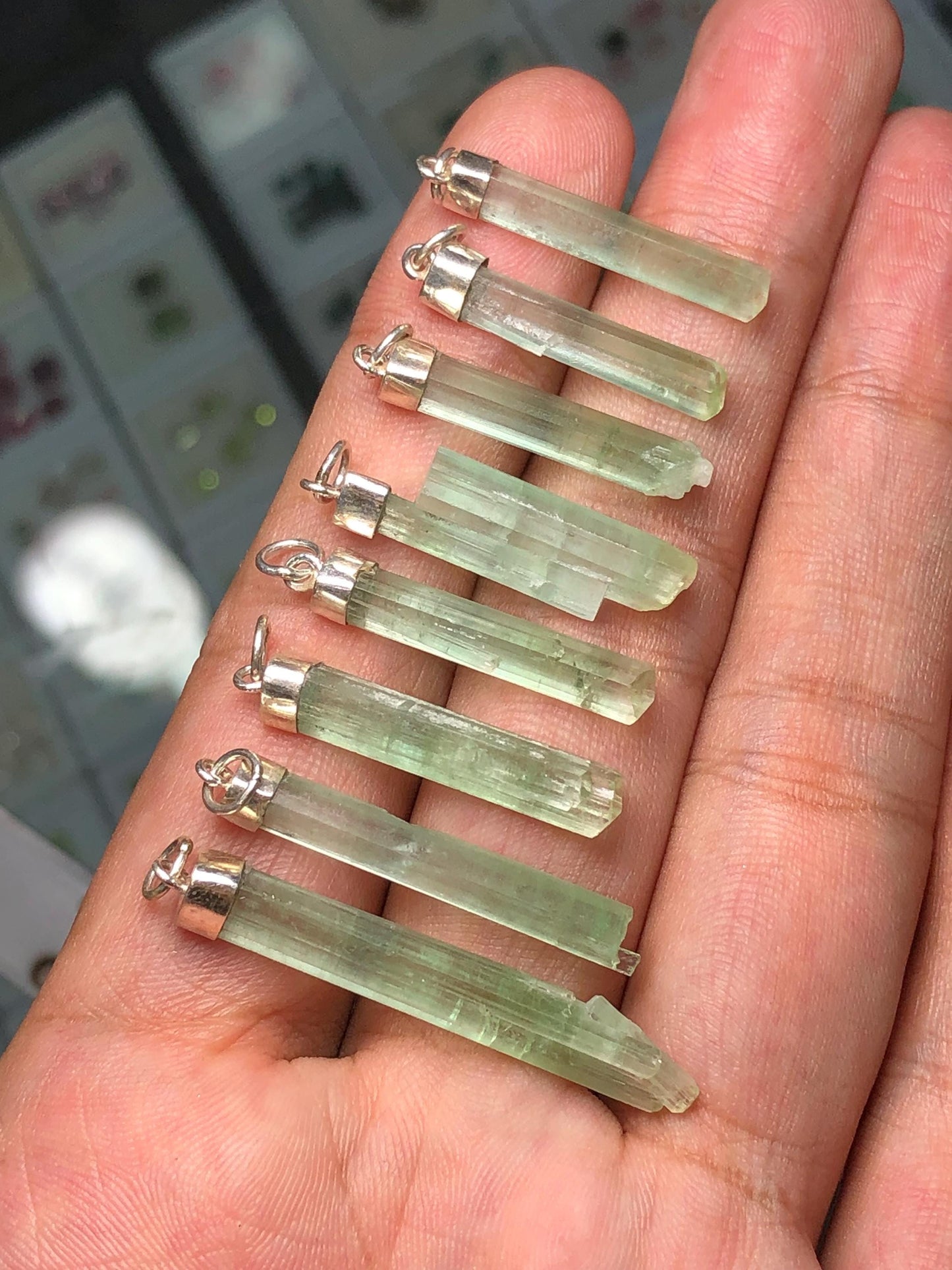 8 pieces 59 CTs mint tourmaline 925 silver pendants