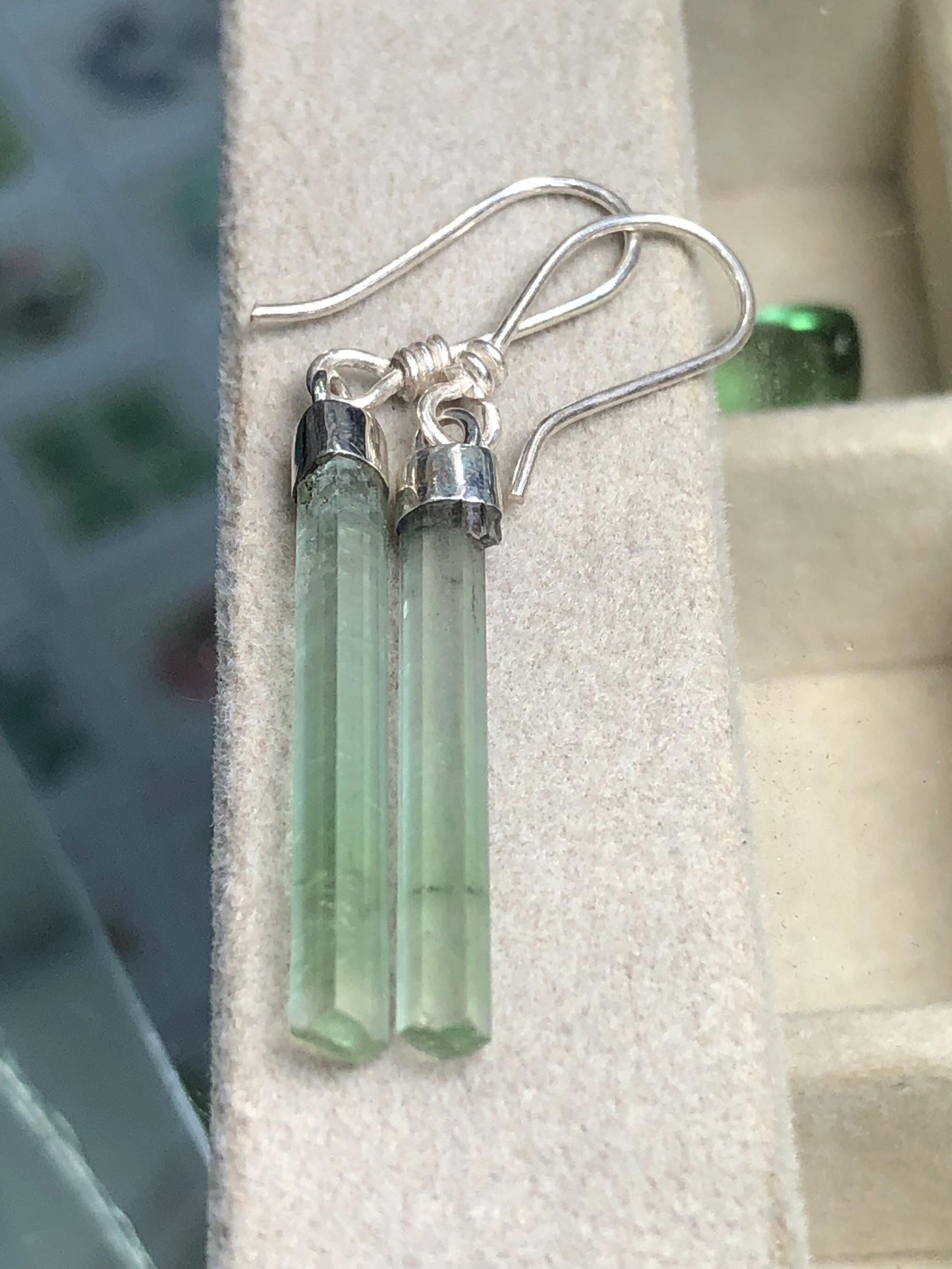 10 CTs pure 925 silver tourmaline crystal earrings