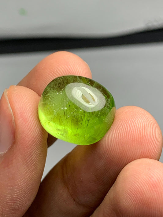 23 ct peridot cabochon 17*15*10mm