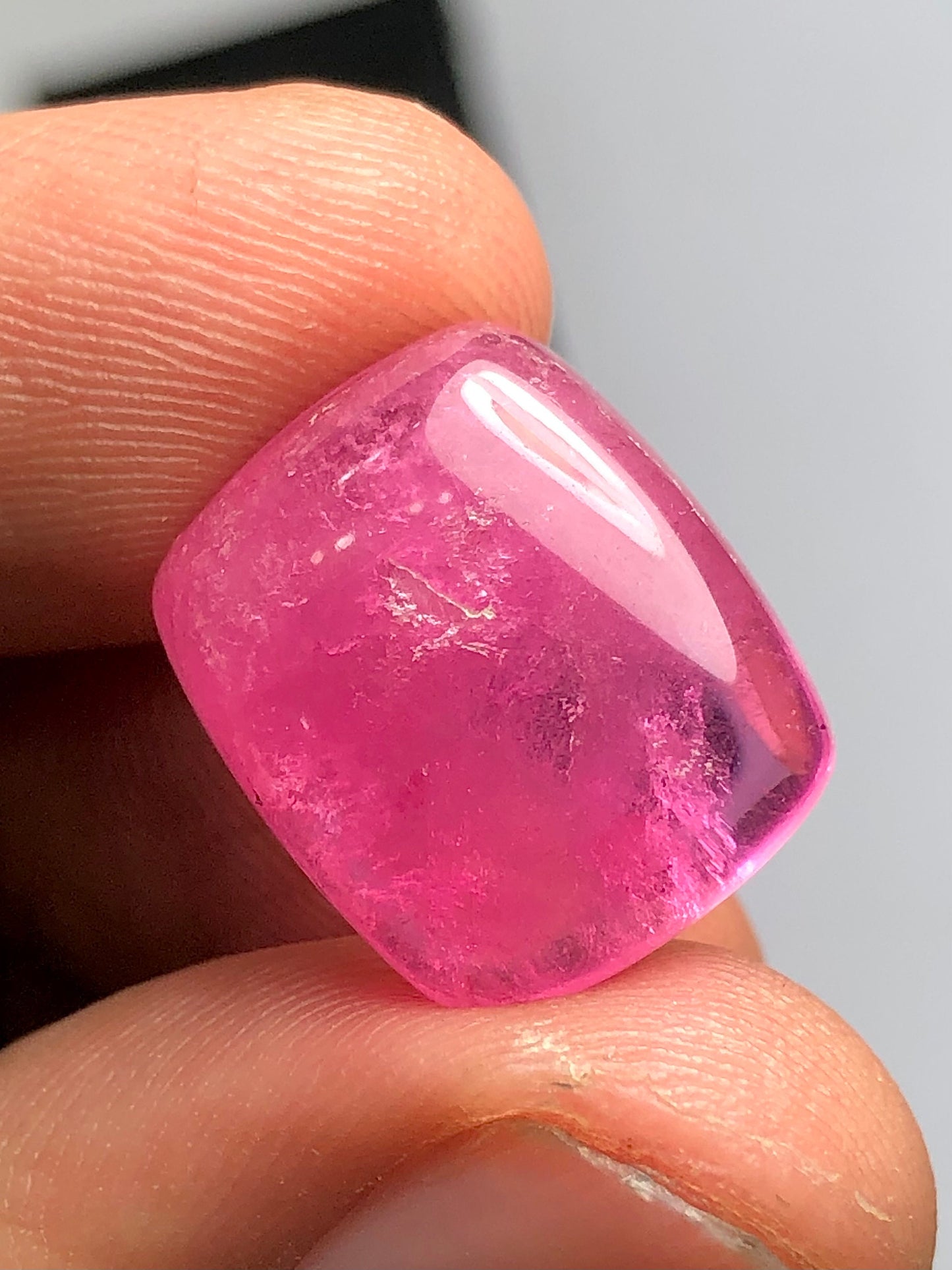 Rose pink tourmaline cabochon 12.70 carat