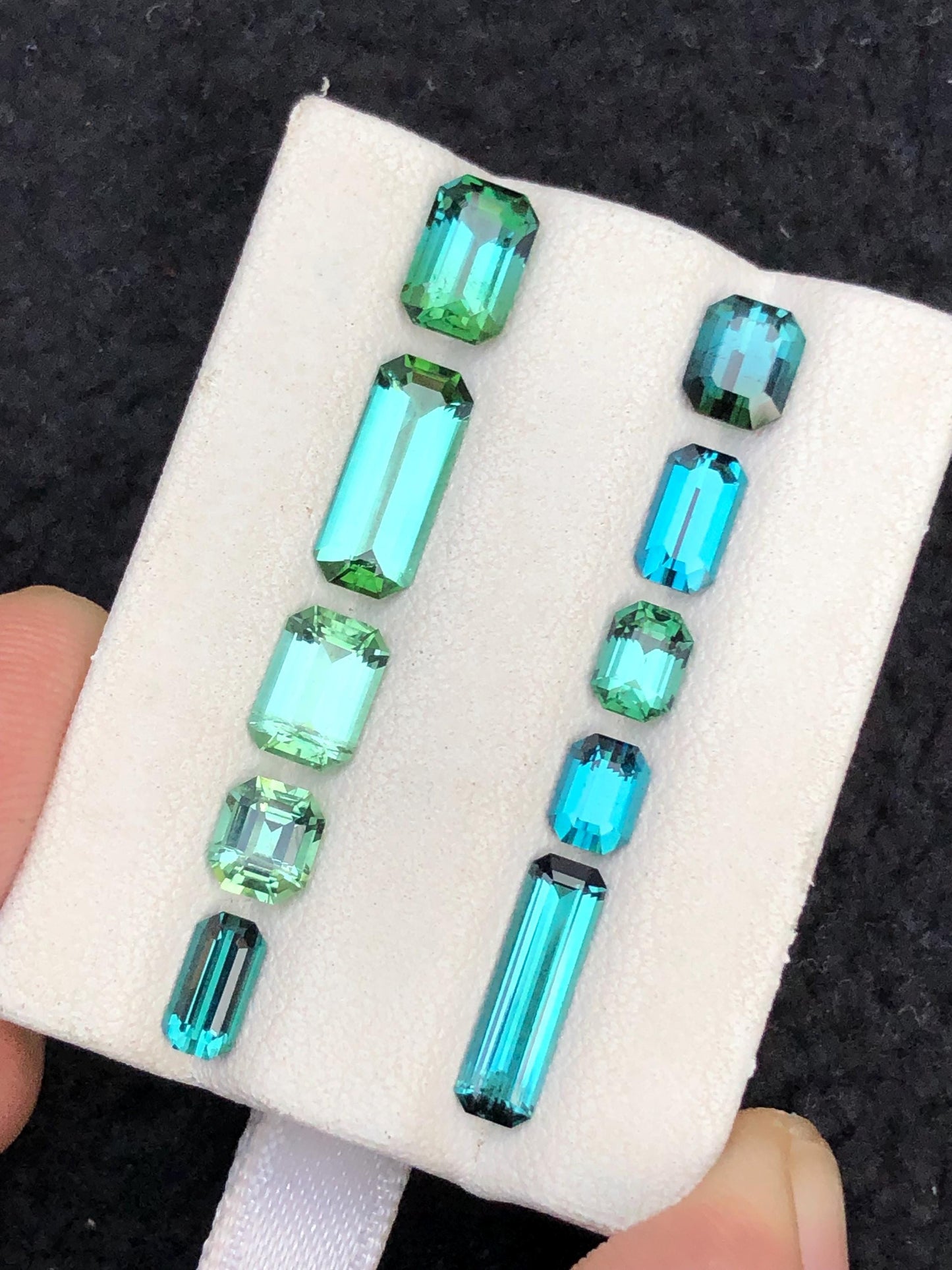 7.60 ct bright blue & mint green tourmaline lot 5mm to 11mm