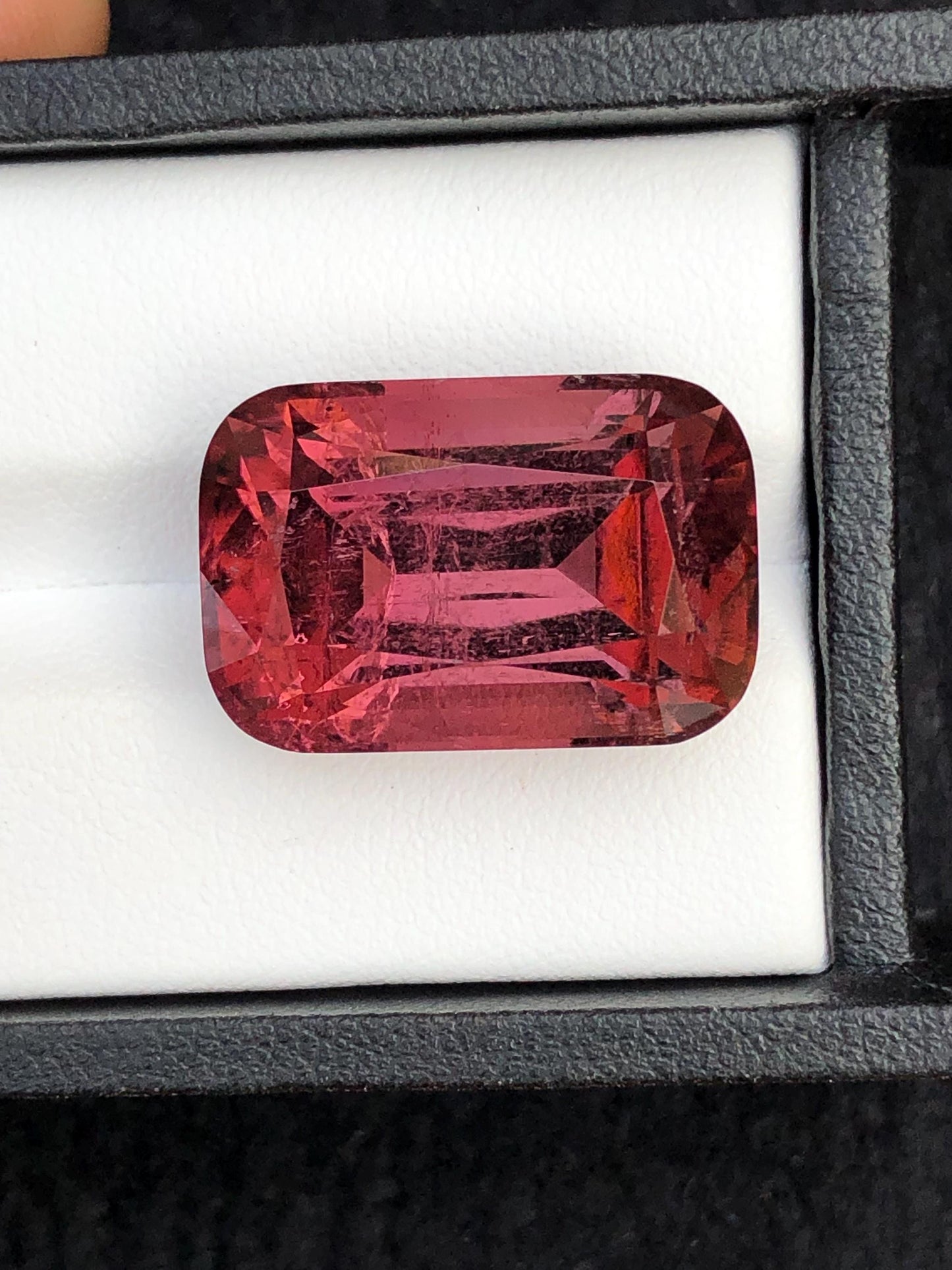 32.30 ct peachy pink tourmaline 21*16*13mm