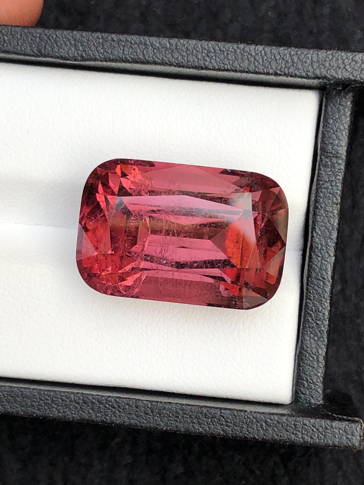 32.30 ct peachy pink tourmaline 21*16*13mm