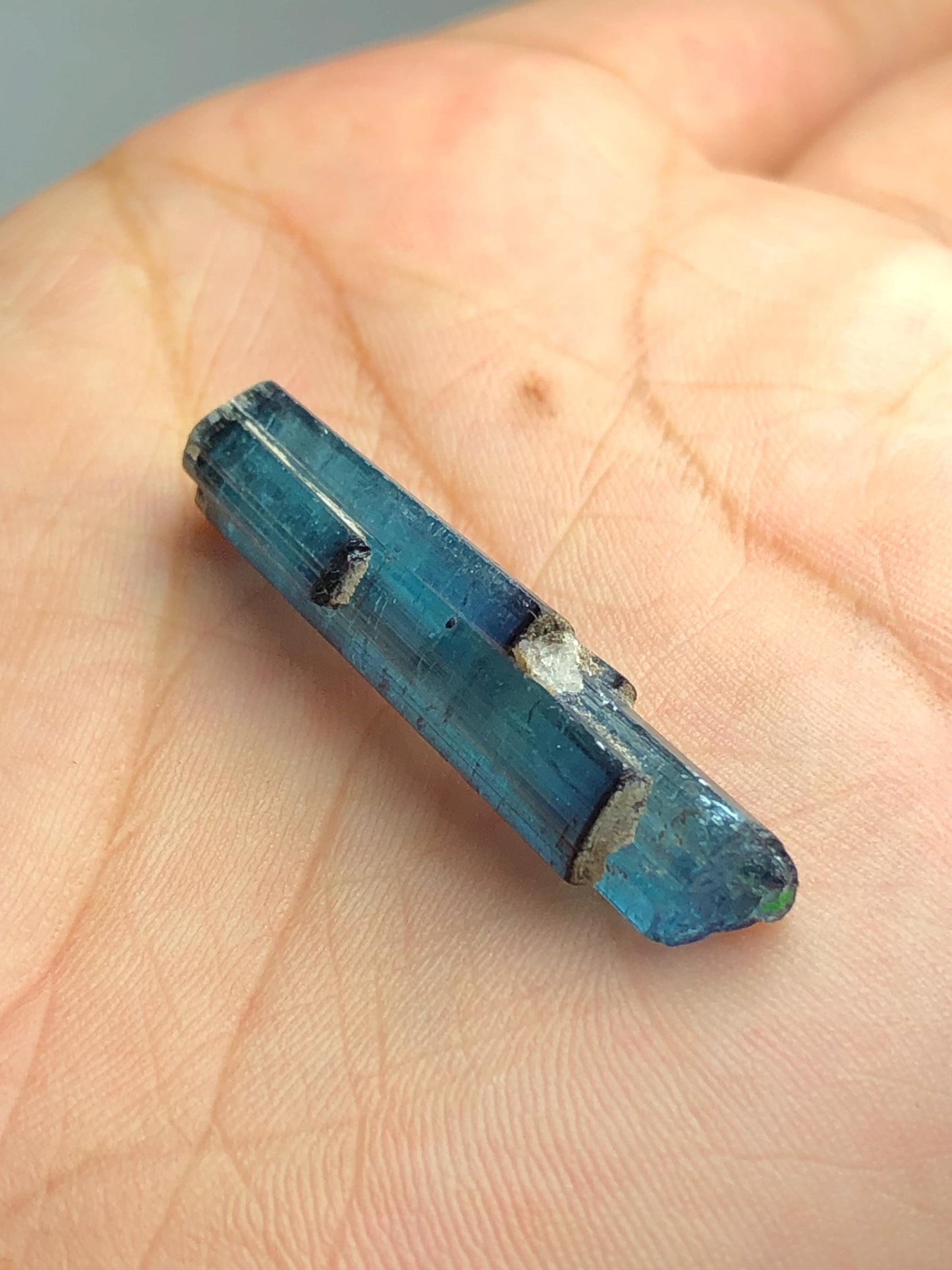 19 carat indicolite tourmaline crystal 38mm long