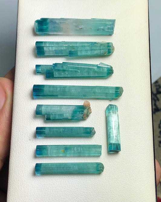 57 carats rare blue cat eye terminated tourmaline crystals