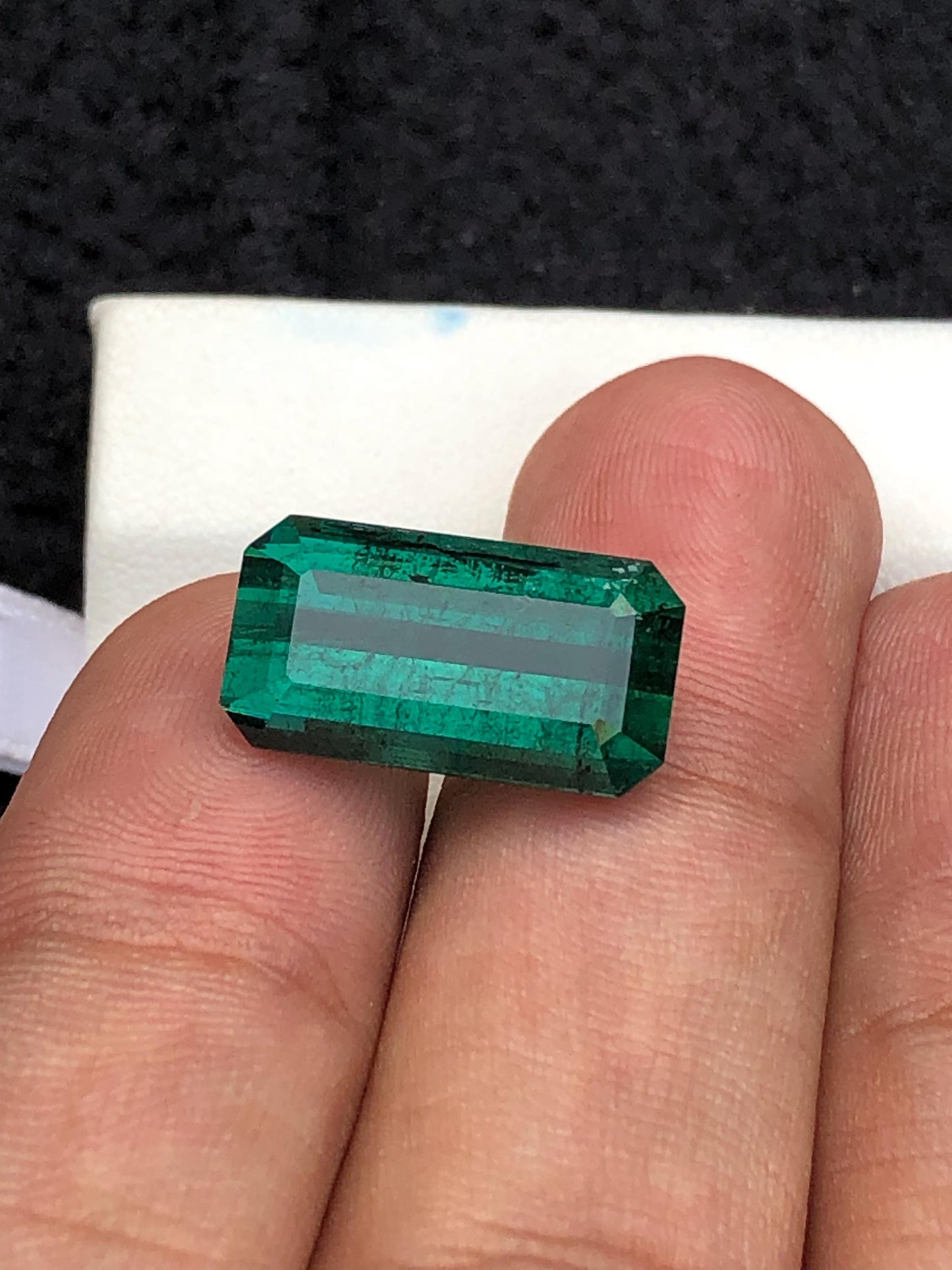 9.40 CTs green tourmaline 17*9*7mm