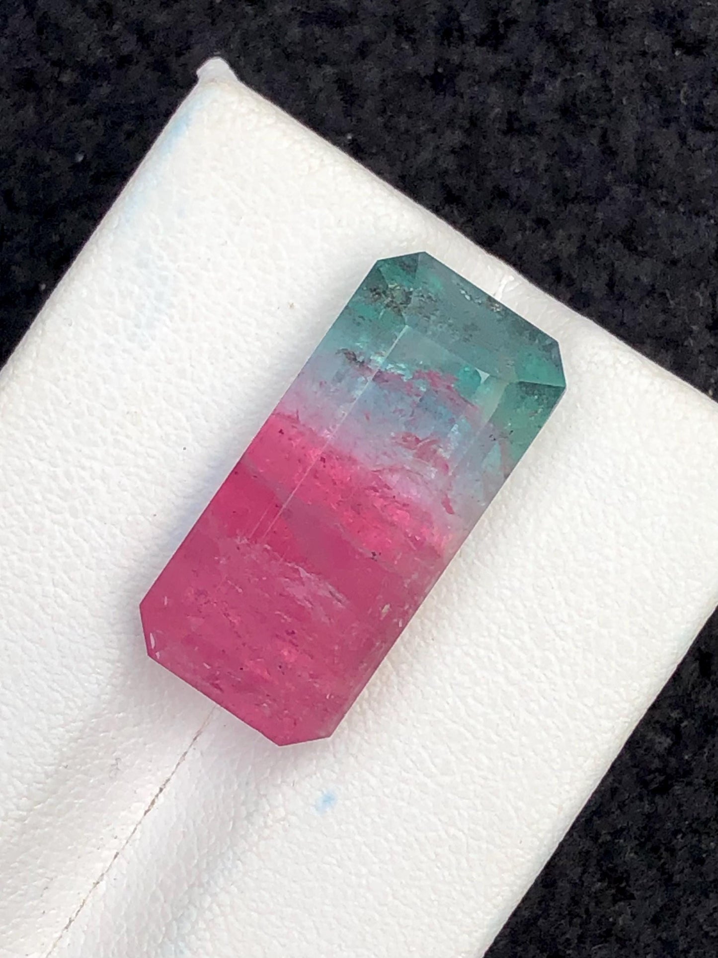 20 ct bi colour tourmaline 22*11*10mm