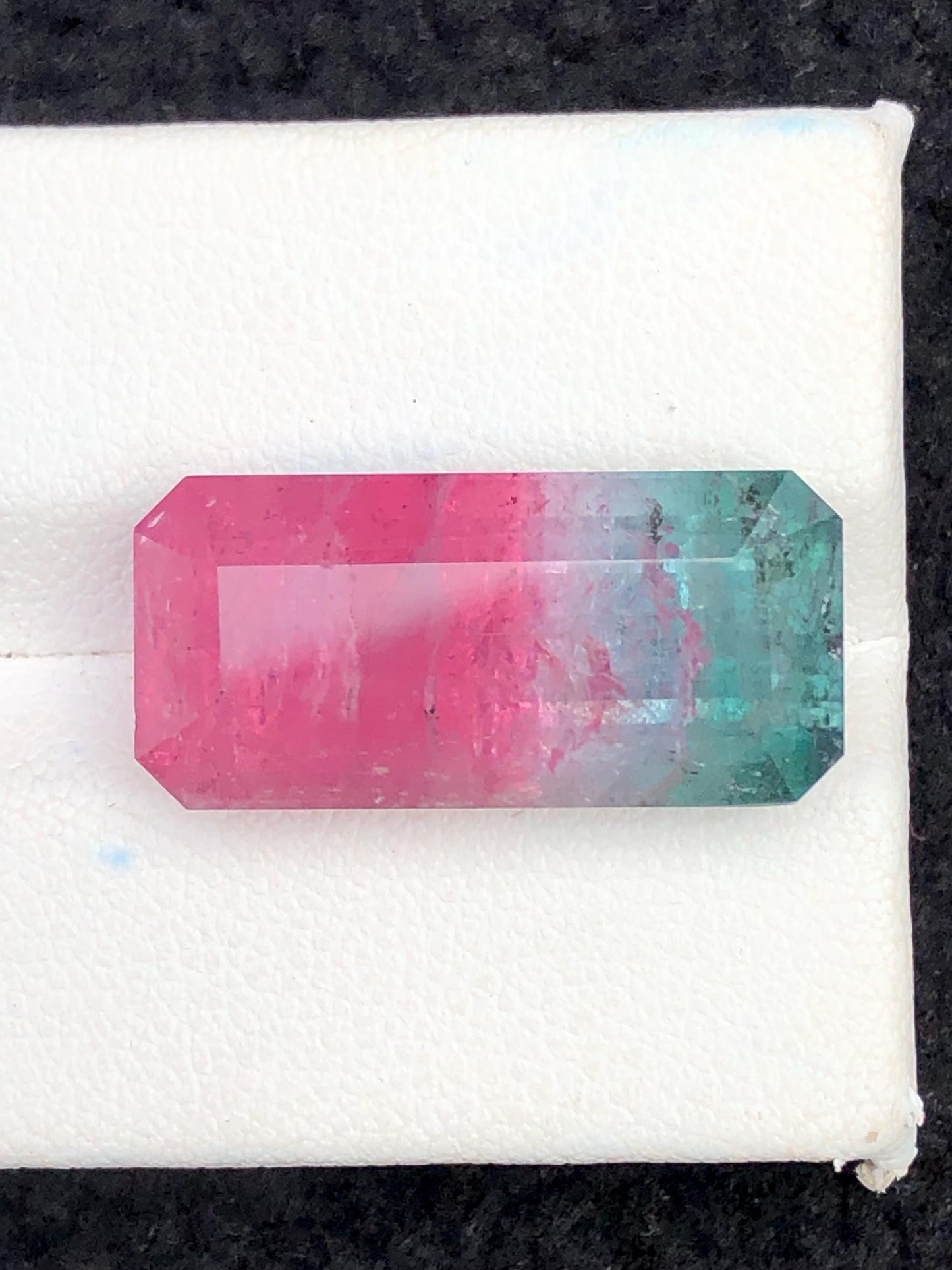 20 ct bi colour tourmaline 22*11*10mm