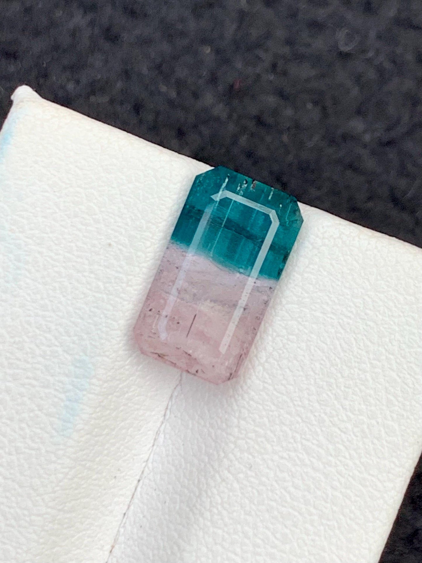 5.10 CTs unique bi colour tourmaline