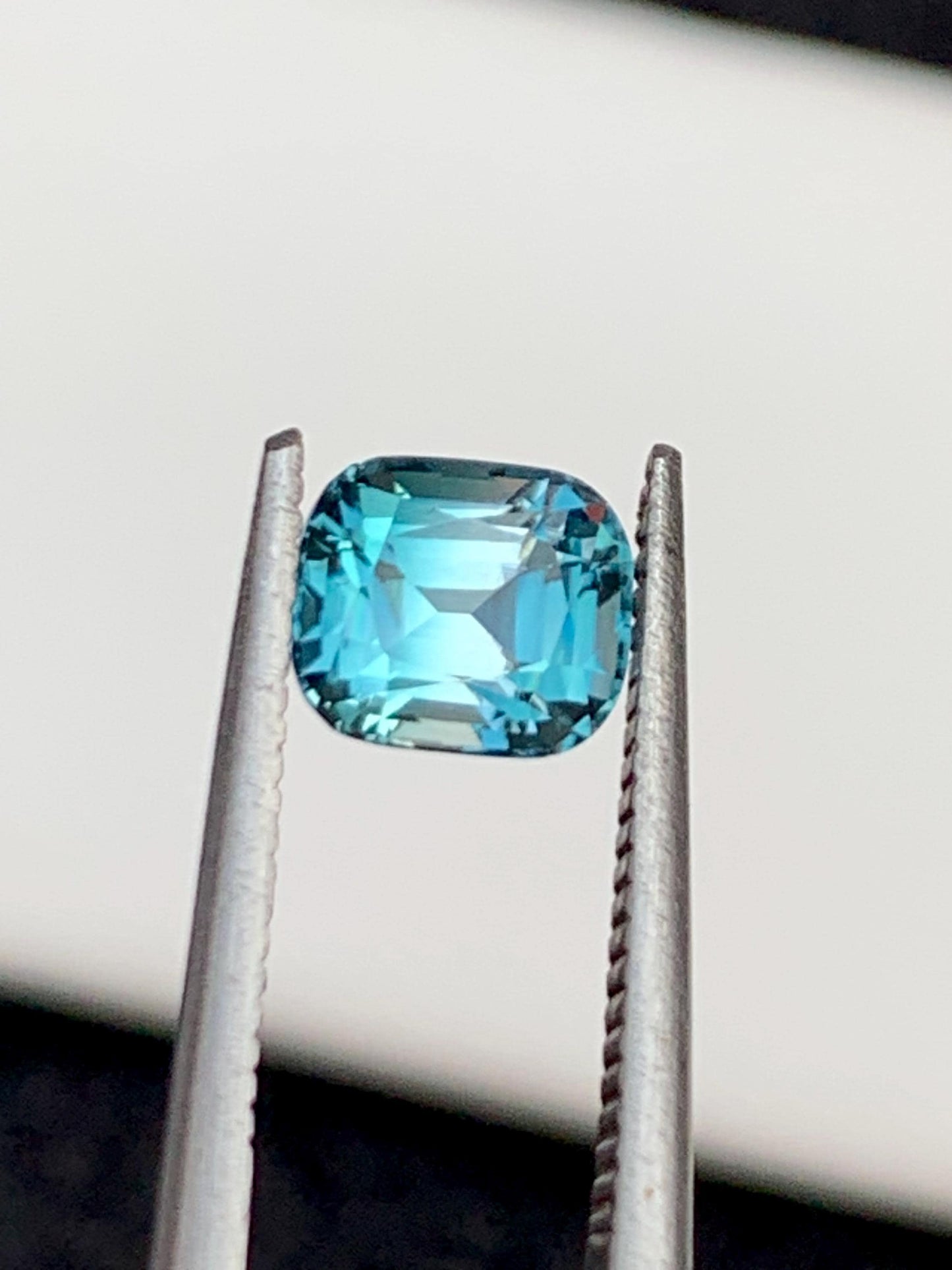 1.10 ct unique neon blue tourmaline 6*5*4.5mm