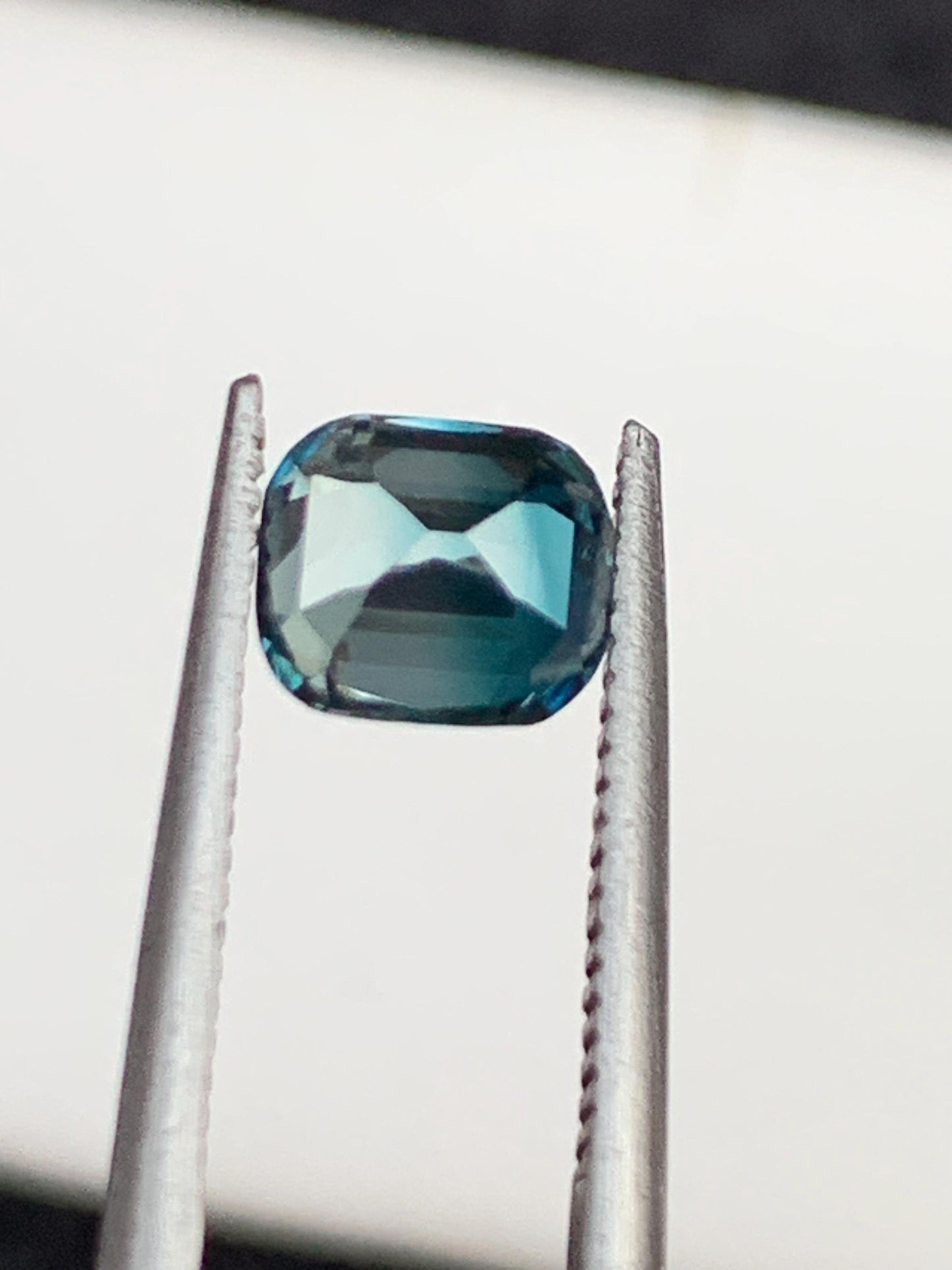 1.10 ct unique neon blue tourmaline 6*5*4.5mm