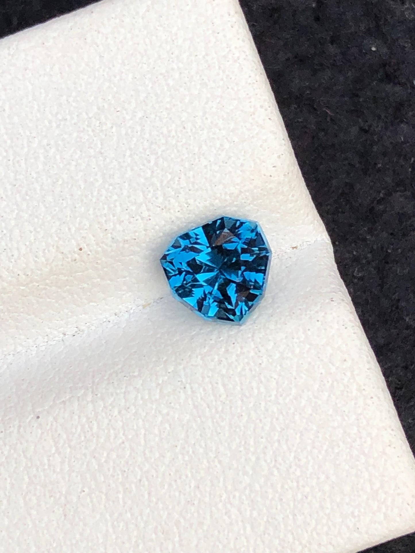 1 ct blue tourmaline trillion shape