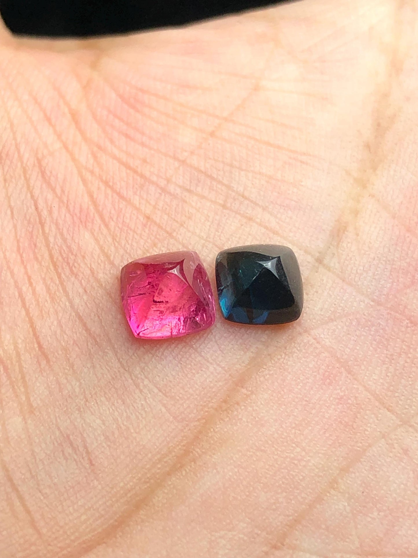 2.50 ct blue and pink tourmaline cabochon